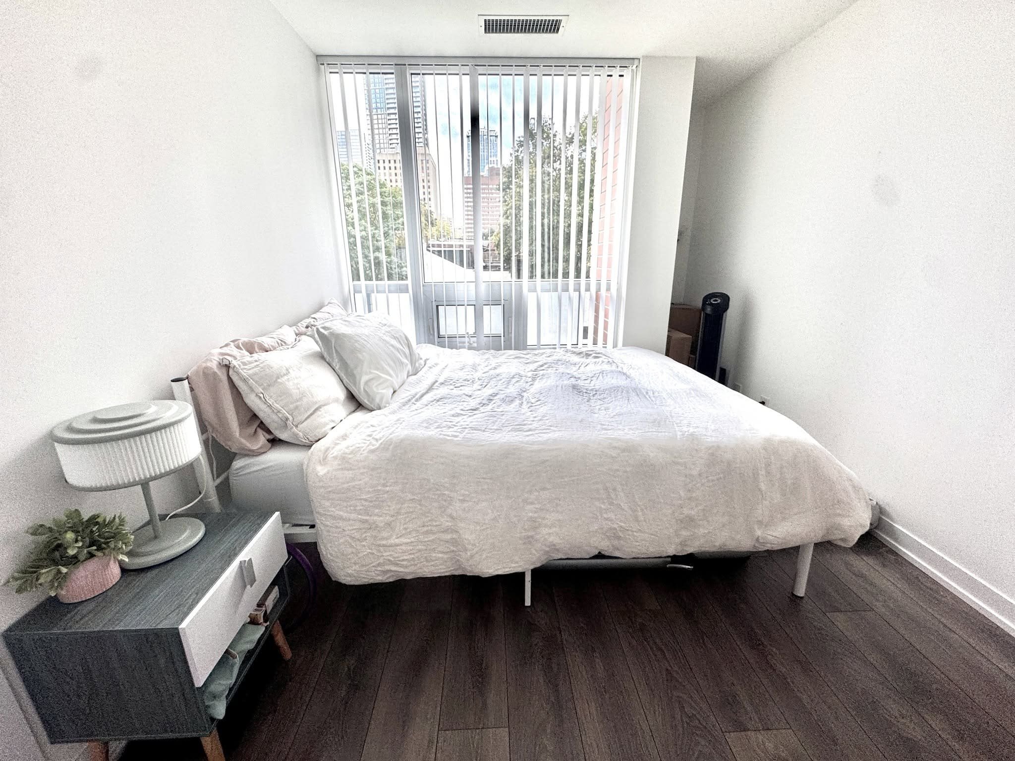 365-church-st-condo-for-rent-toronto-downtown-6.jpg