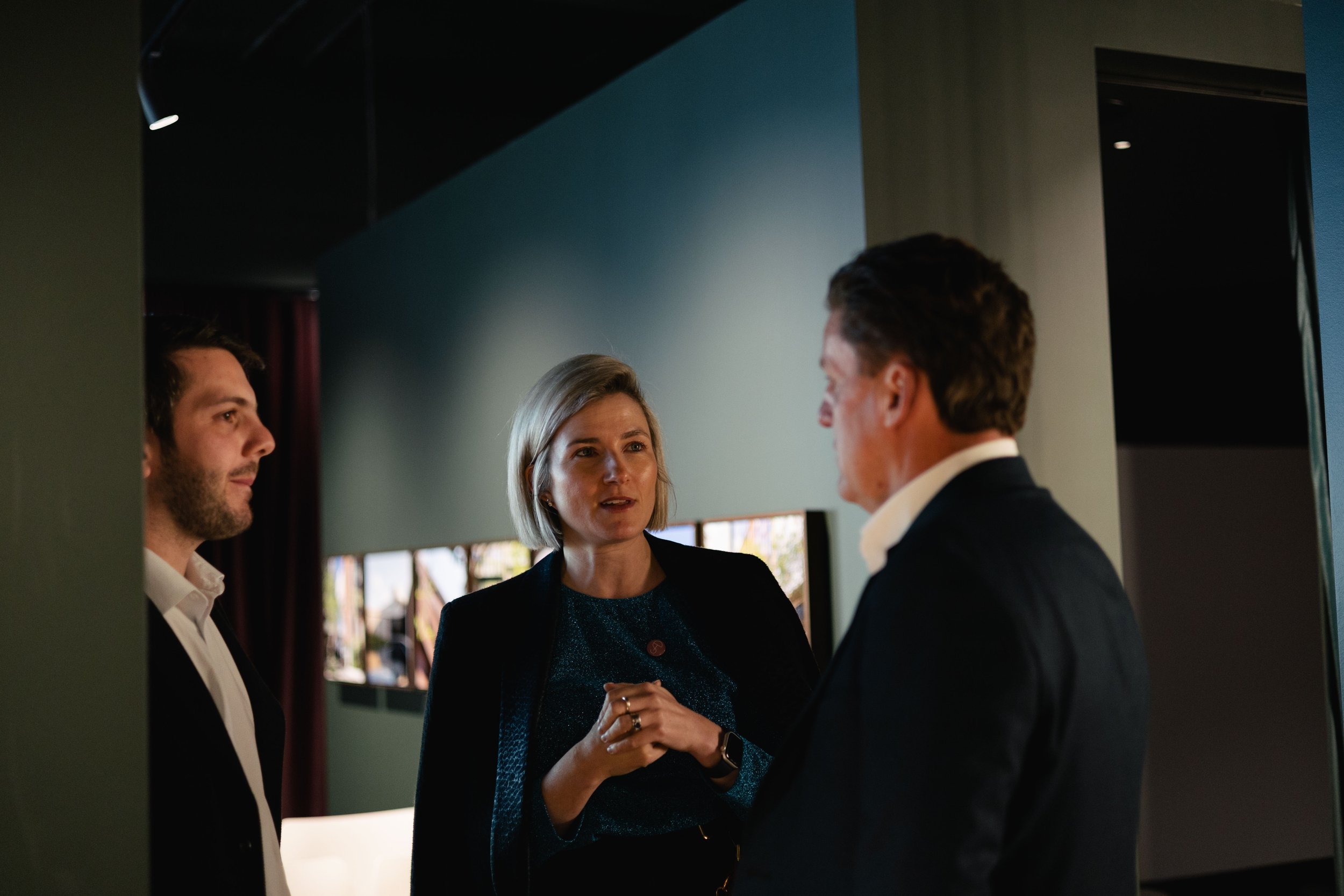 St - Melb des week panel - low res-2.jpg