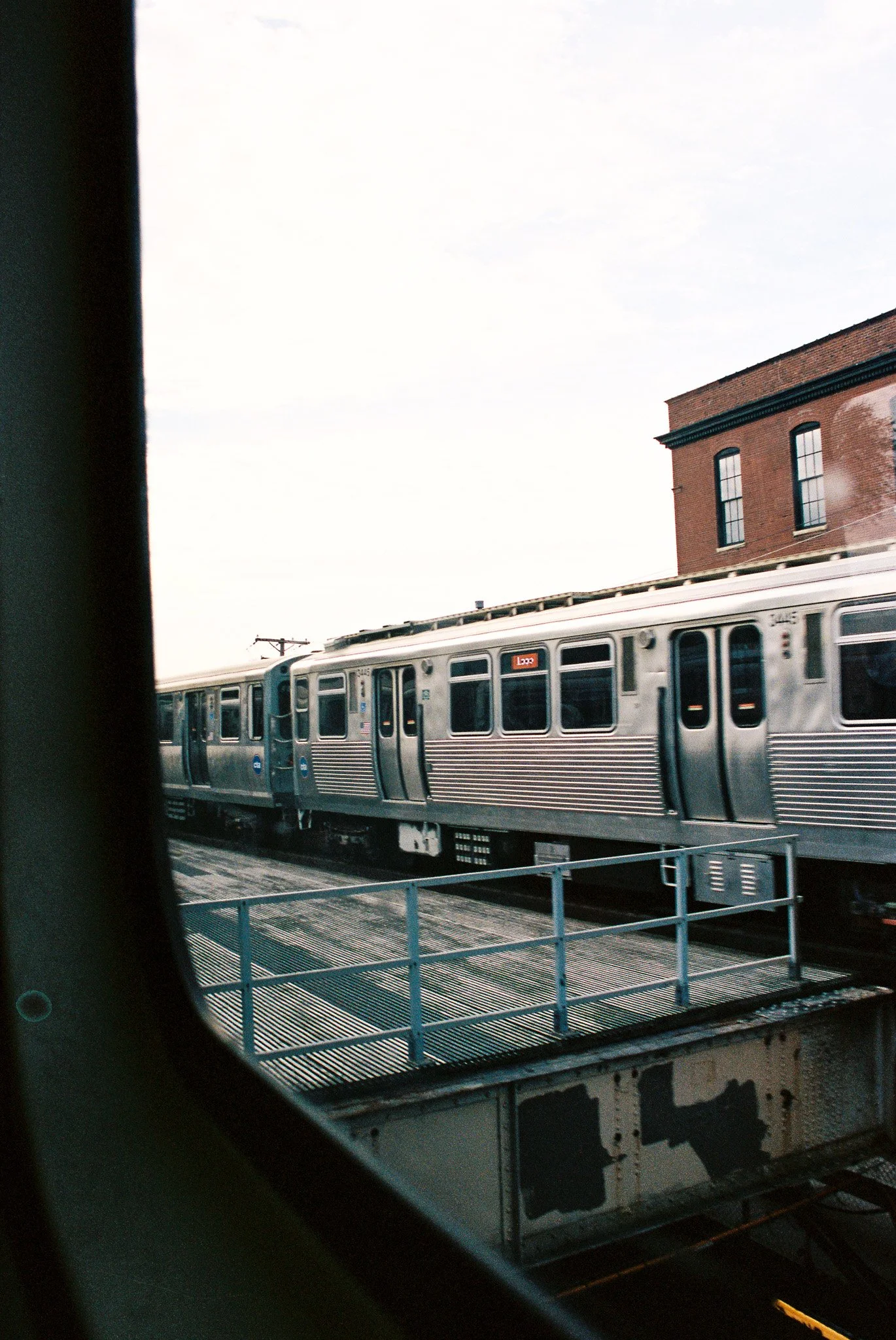 R1-01320-034A.jpg