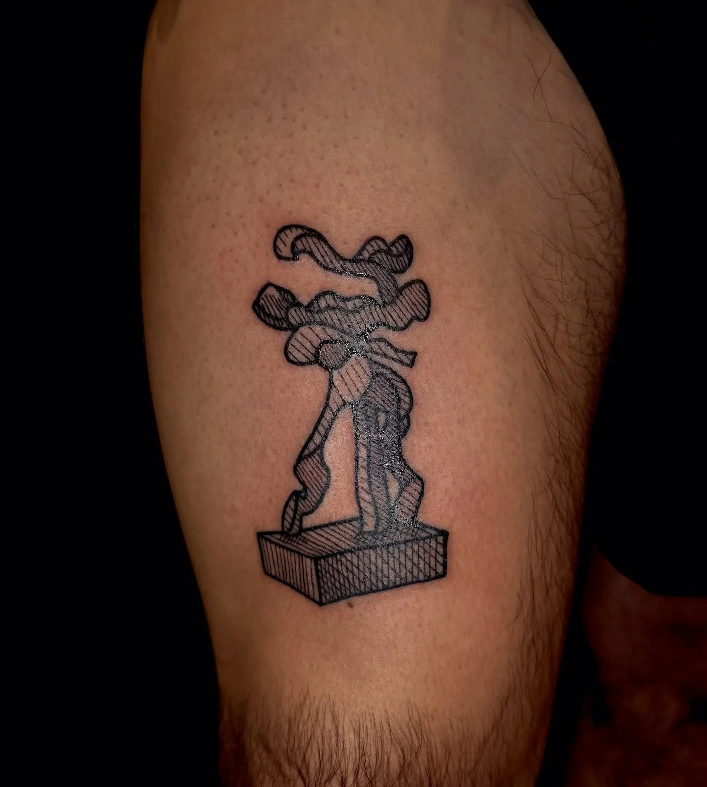 an abstract sculpture, based off of a client’s sketch. Thank you ππ» 
fill the form in my bio to book π 
•
•
•
•
•
•
•