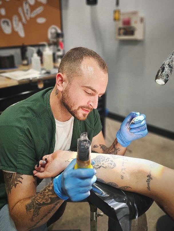 Some pics from the flash sale! Had a blast and thanks to everyone who came out! Enjoy some shrimp poses 🦐 
.
.
.
.
#tattoo #flashsale #halloween #halloweenflashsale #october #blackandgray #blackngreytattoos #spooky #butterfly #butterflies #moth #mot