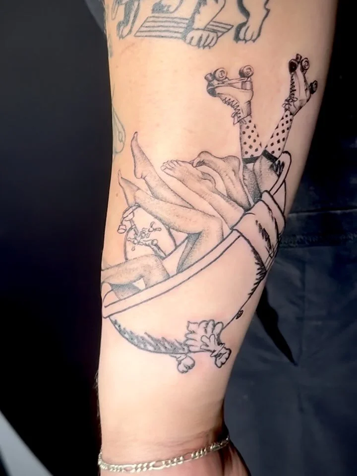 WHATS ON THE MENU LEGS LEGS

#legs