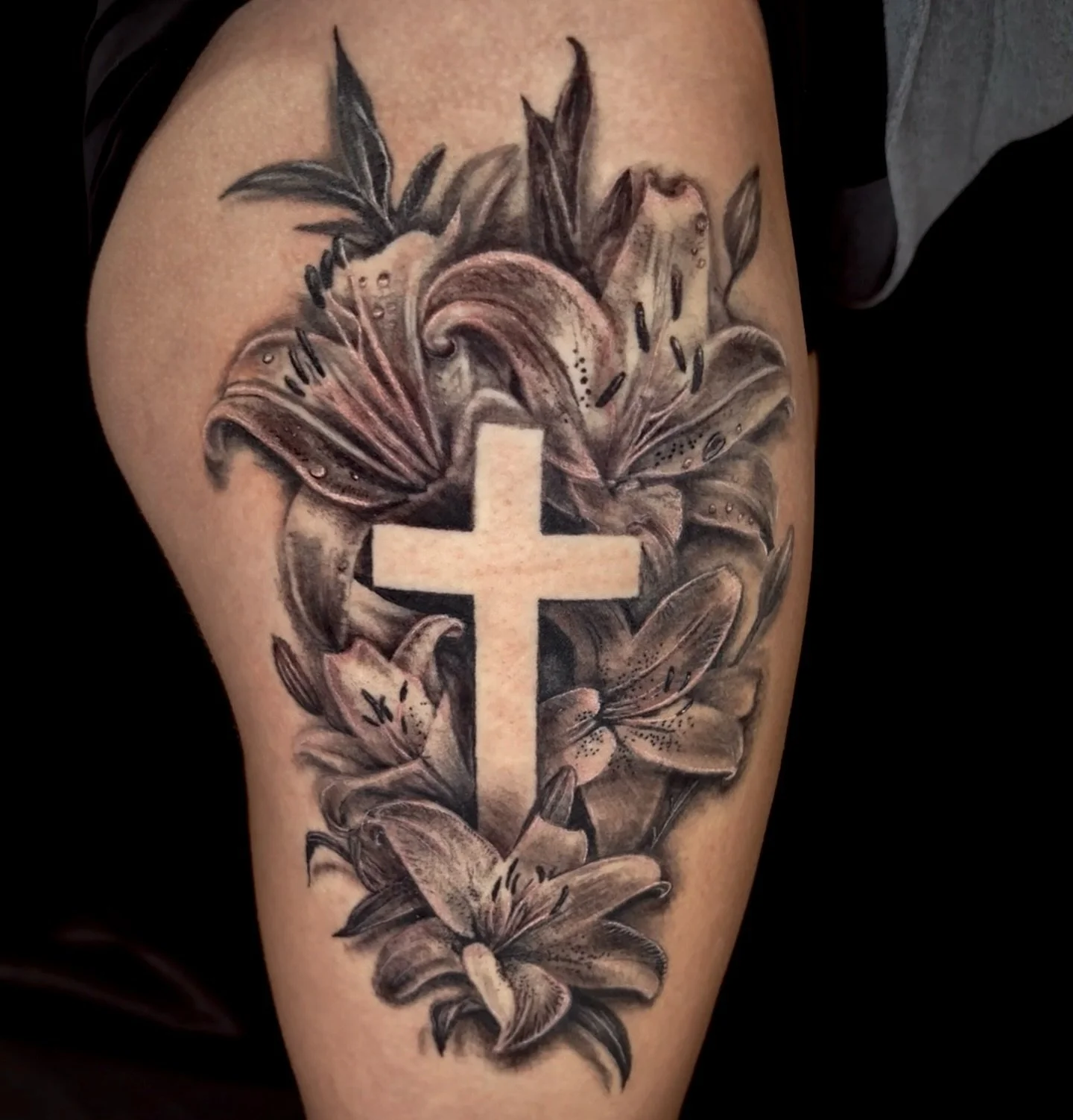 Finished up these lilies on my niece.
She handled it like a beast.