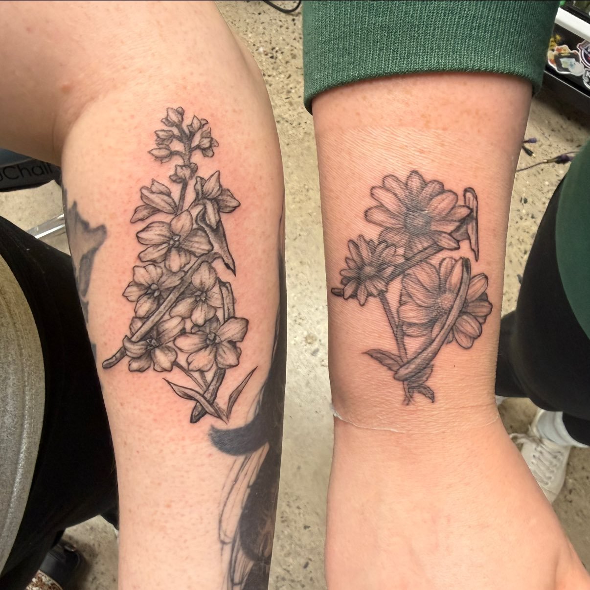 Got to do these sister tattoos! Love the way they turned out!

Ready for a tattoo? Book with me now! 

#TattooArt #TattooArtist #InkedUp #TattooCulture #TattooLife #FreshInk #TattooWork #TattooLovers #TattooAddict #BlackAndGreyTattoo #CustomTattoo #T