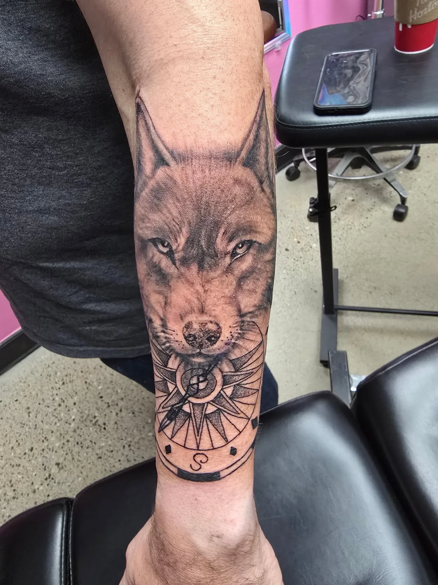 A couple pieces of a sleeve project I'm working on!

Let's get an appointment setup!

And don't forget Black Fridays coming up!!