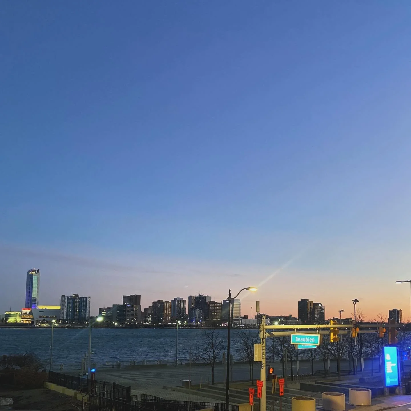 Few shots from the #motorcitytattooexpo and @peachesnisker this weekend! Such a high energy weekend; but we handled it DETROIT PROPER- I left with plenty of goodies and some new homies :) I&rsquo;m EXHAUSTED 🥱 but the grind continues! Answering mess