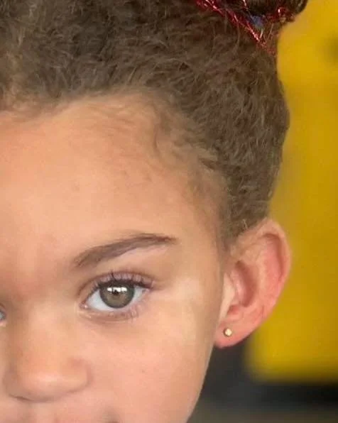 I was only in the shop for a brief moment today.

In that moment I got to pierce my niece Phoenix.
Little bit of tears on the second piercing, but she sat like a trooper hello

There&rsquo;s something extra special about piercing family for the first