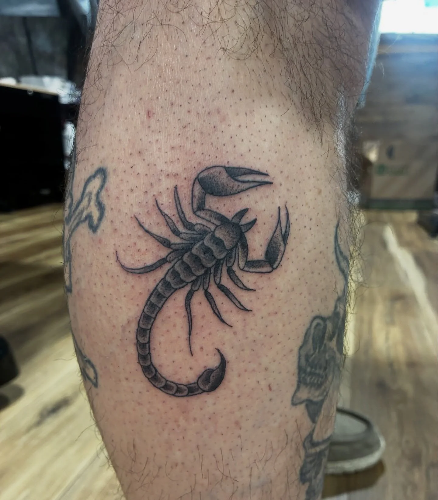 Did you know @redoakstattoocompany has a get what you get machine? Great for your impulsive tattoo sessions!

Really enjoyed making this little guy! Thanks for the trust on this one! 

Don&rsquo;t wait to long to set up an appointment!