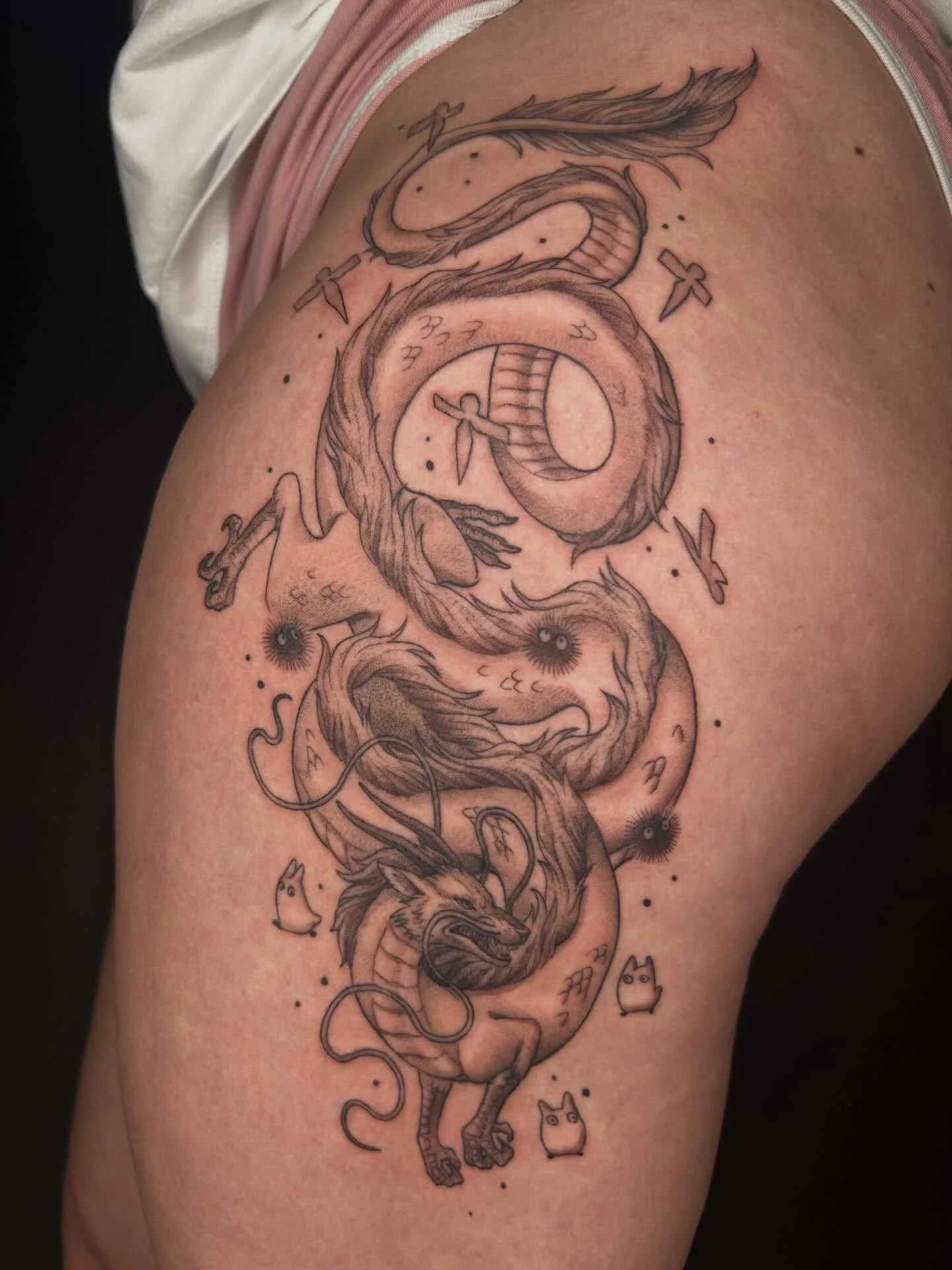 Gotta couple of Haku tattoos coming up! My clients did semi matching Spirited Away tattoos and I&rsquo;m super excited to share them! (Lines are healed, shading is fresh)

#tattooartist #michigantattooartist #femaletattooartist #blackwork #blackworkt