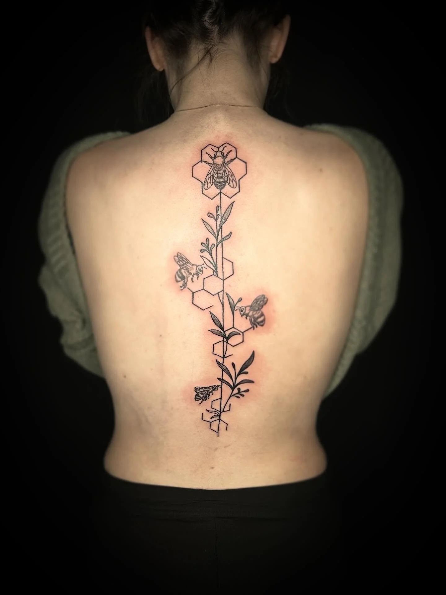 Back piece from the other weekend.
.
.
.
.
#tattoo #backtattoo #beetattoo #michigantattooers #michigantattooartist