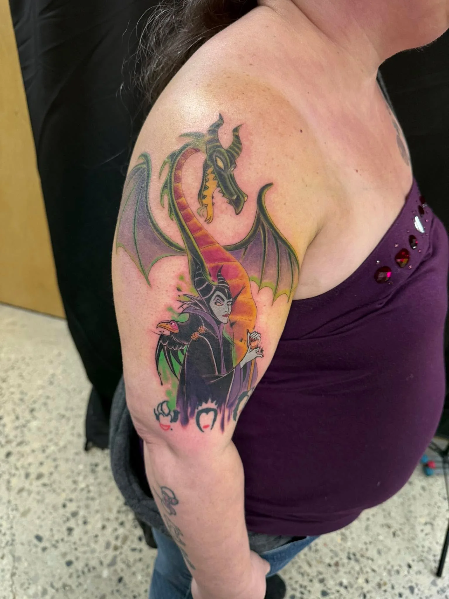 One of my favorite villain pieces I got to do!! 

Maleficent in both forms with the dragon wrapping through the shoulder

Color on this one was fun to bring to life!

I need to do more pieces like this🤞 

Now booking &mdash; DM me or hit the link to