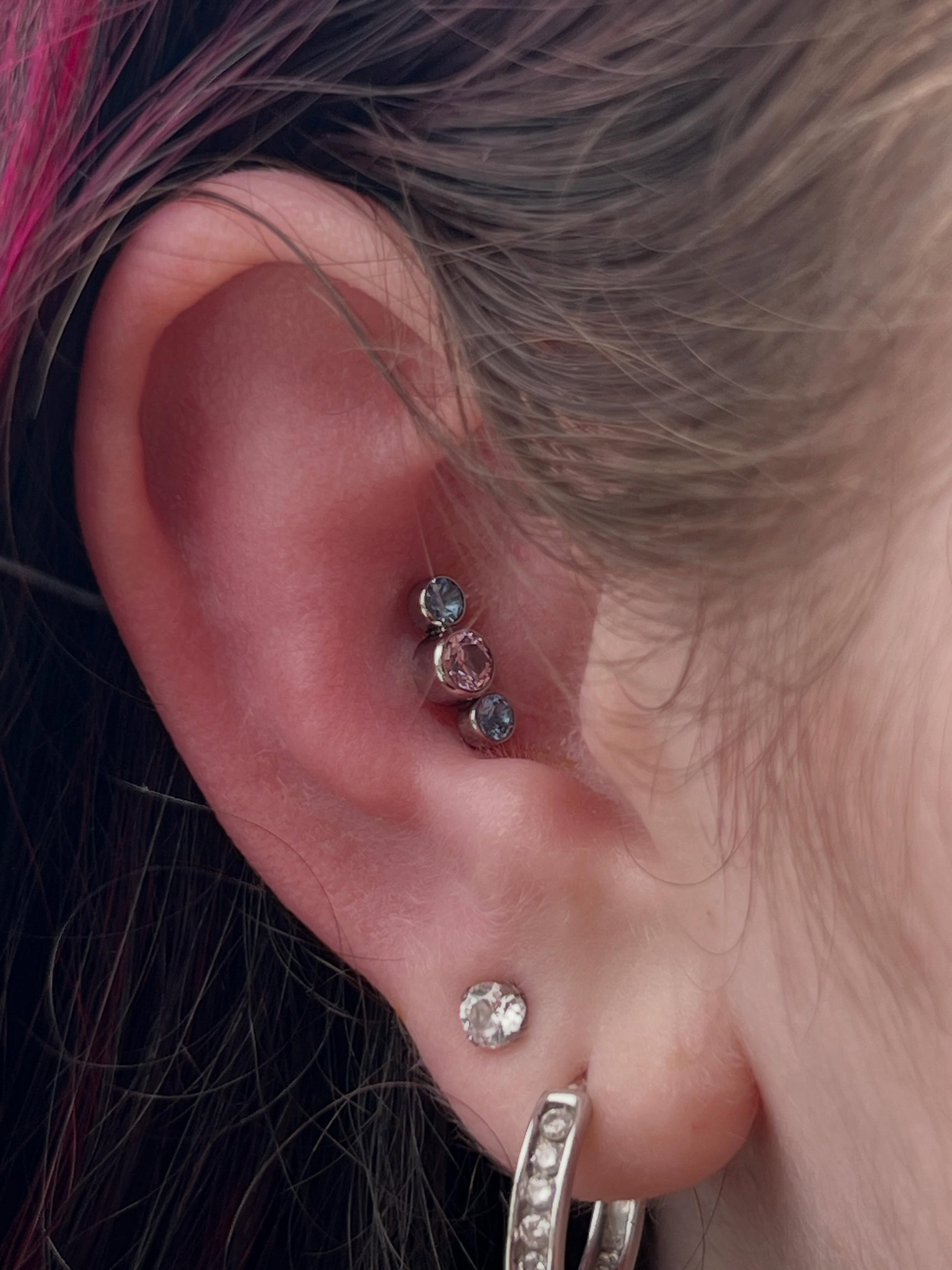 I highly suggest everyone gets their conch pierced.
You can be as cool as everyone pictured here.

#piercerofinstagram #piercer #michiganpiercer #fancyaf #highquality
