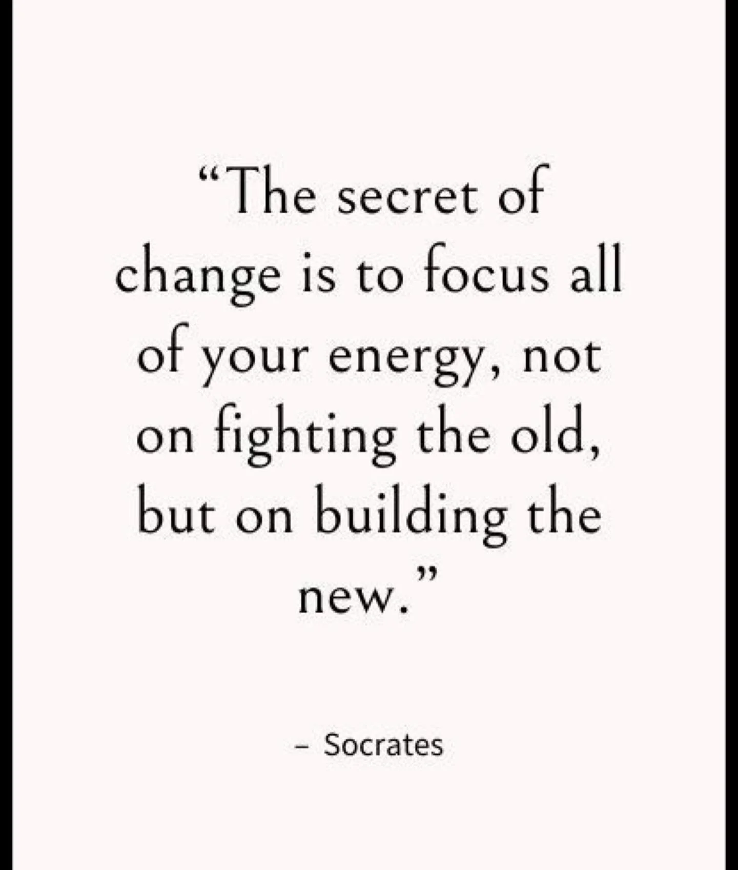 Our lives are built in seasons.  When one ends, another one begins.  Make it a habit to look forward &ldquo;in-to&rdquo; new beginnings and not settle in the past. Your best days are ahead of you.

#motivationmonday #quotes #bedtlife #lookforward #fu