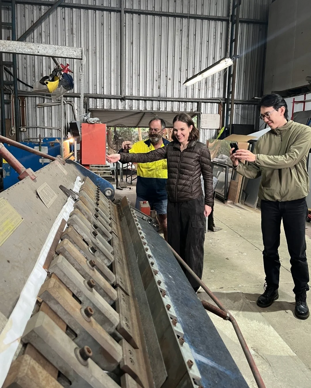 A few weeks ago the team and I took a road trip up the coast to visit some of our long term friends and collaborators. I have spent many happy times talking to Barry about making things - here the rest of the crew had the same experience. 

At last c