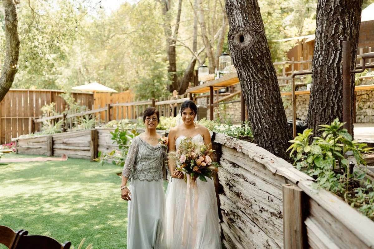 loma-vista-gardens-wedding-big-sur-35mm474.jpg