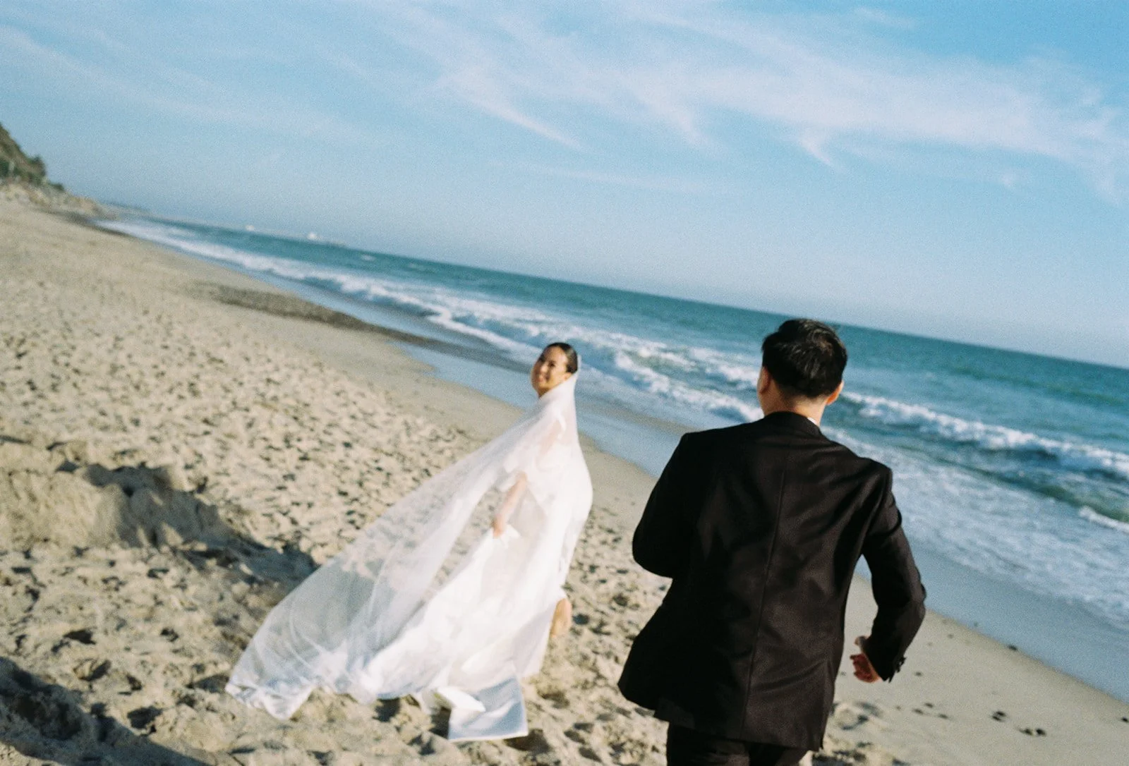 A Warm Southern California Wedding in San Clemente @ Agape 1928