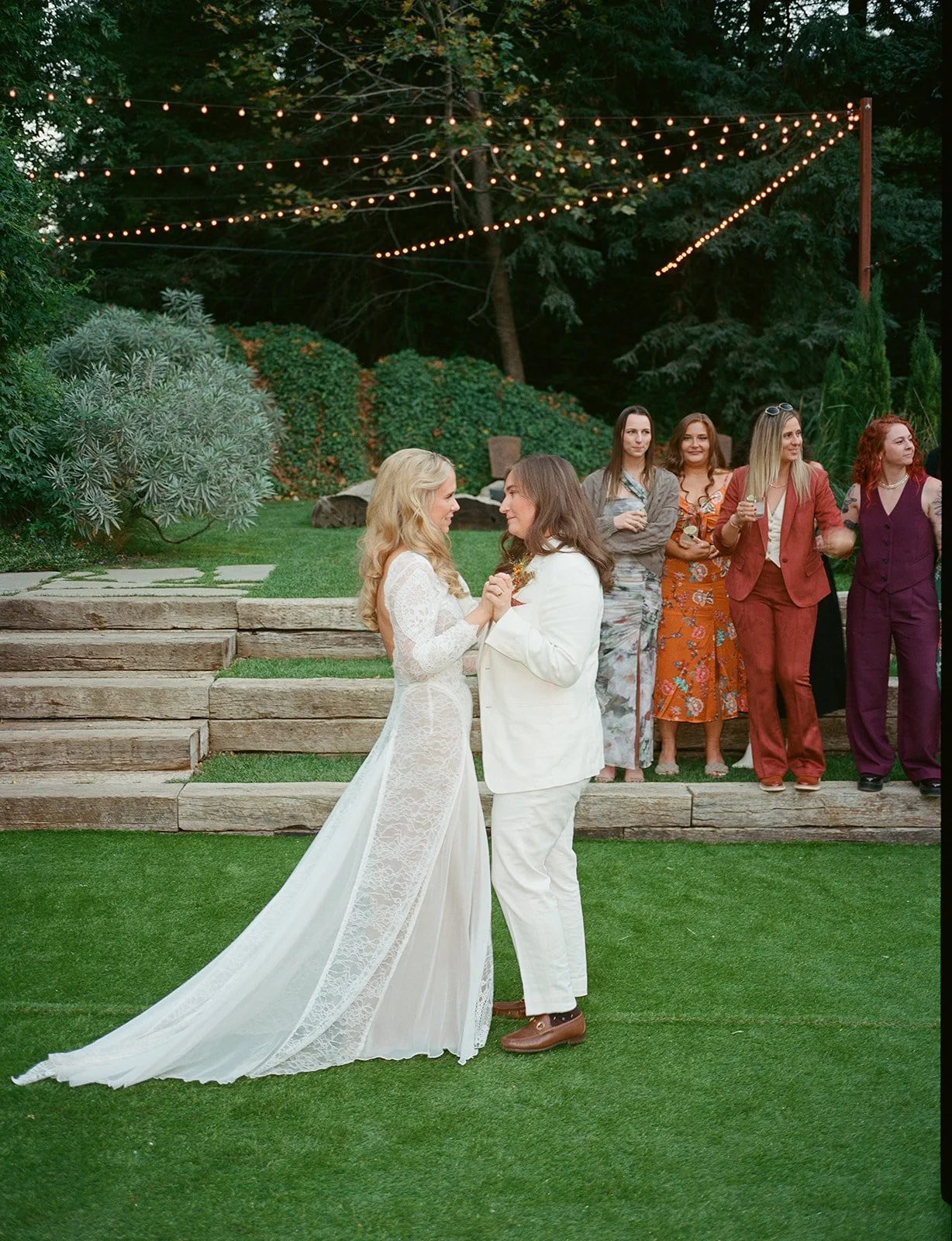 big_sur_film_wedding_photographer_the_village_10.jpg