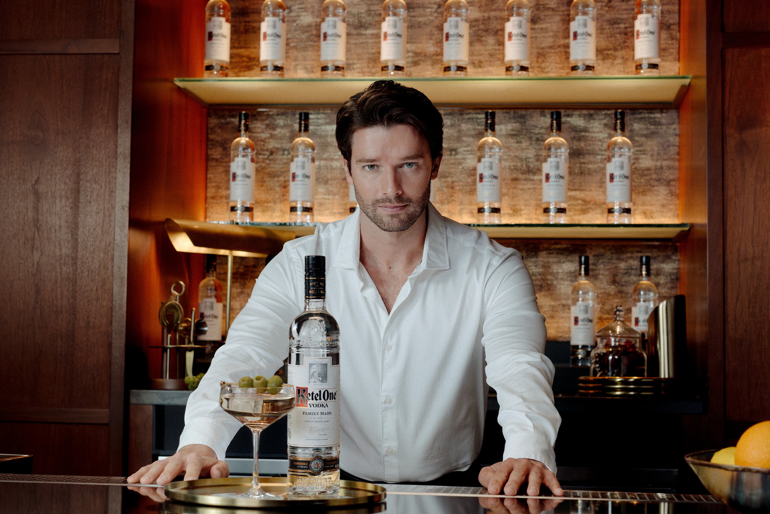KETEL ONE x TANQUERAY x THE WHITE LOTUS
