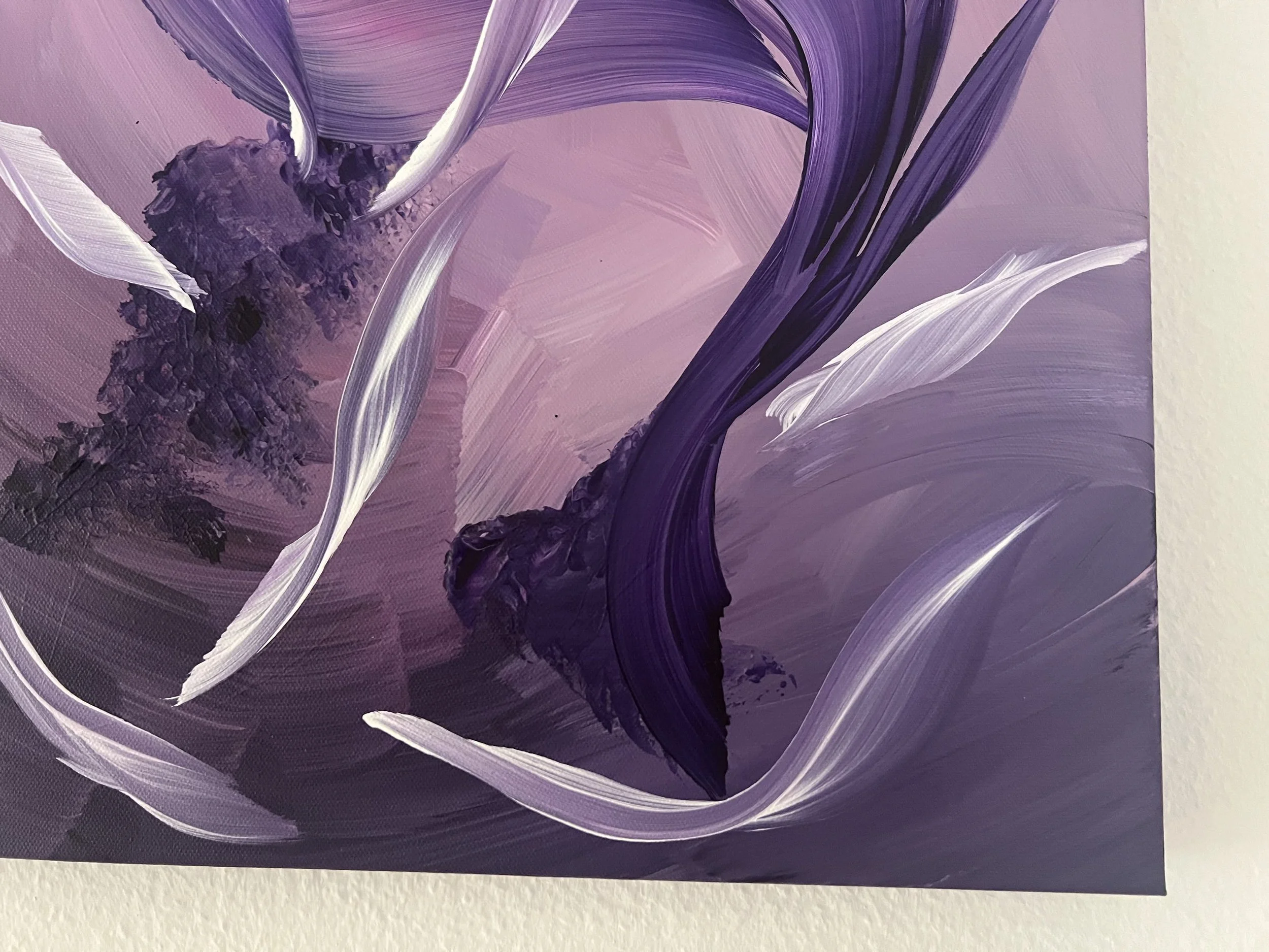 Fliegende Felsen_abstraktes Acrylbild in violett_IMG_3031.jpeg
