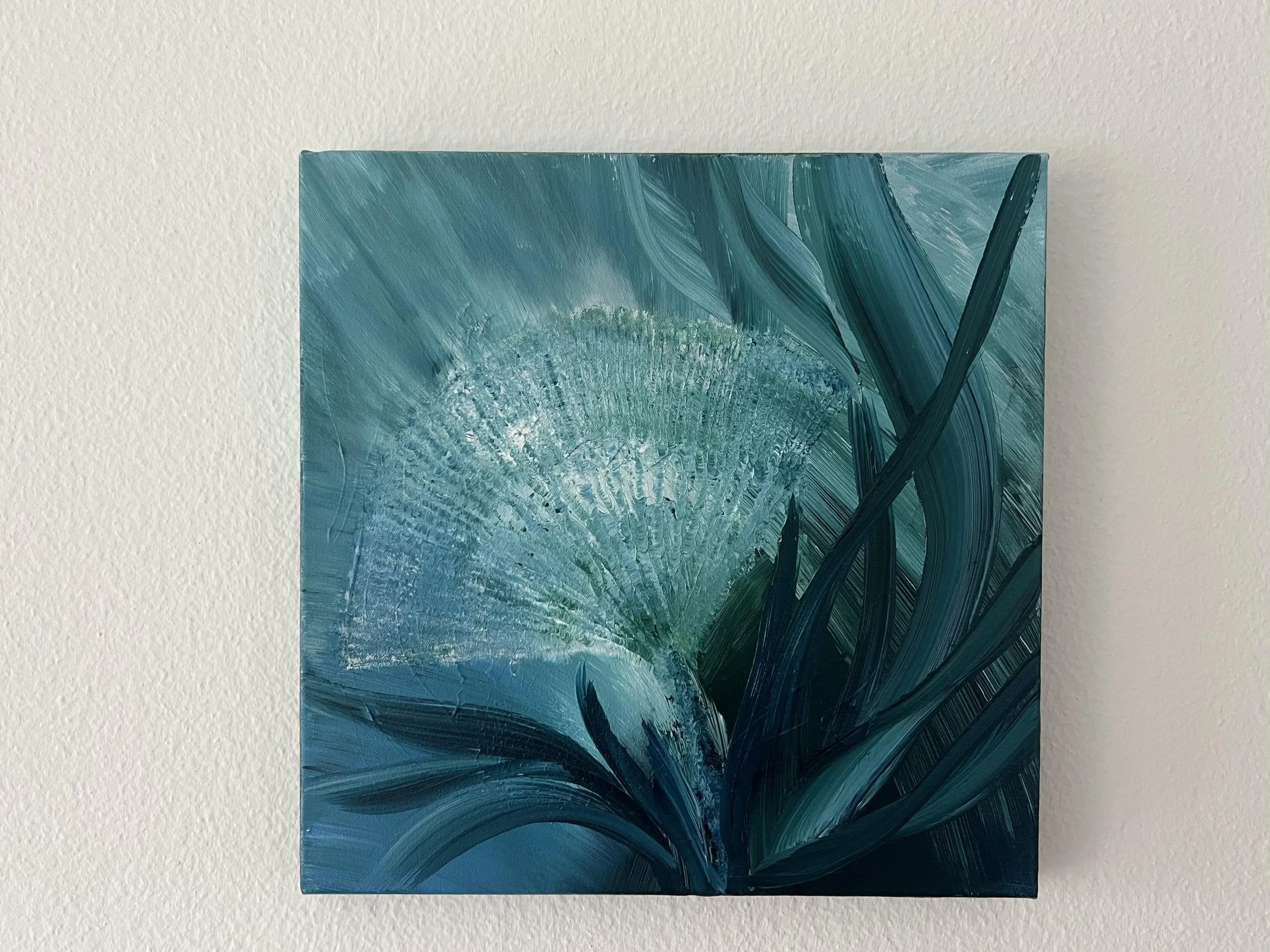 Morgentau_abstraktes Acrylbild Blume petrol grünblau_IMG_3286.jpeg