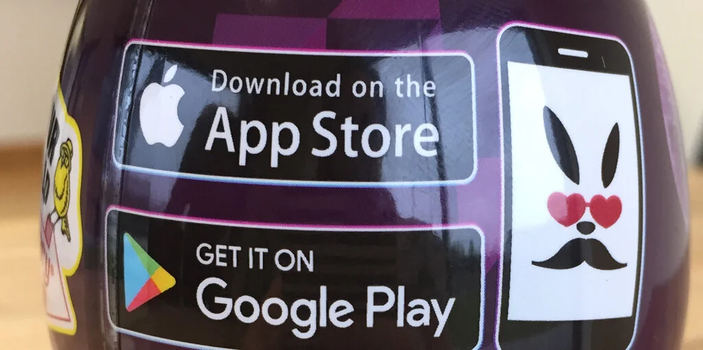 Ribena’s interactive Shrink Sleeve bottle design!