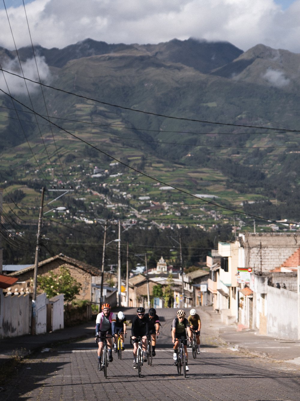 Clipped Experience Ecuador