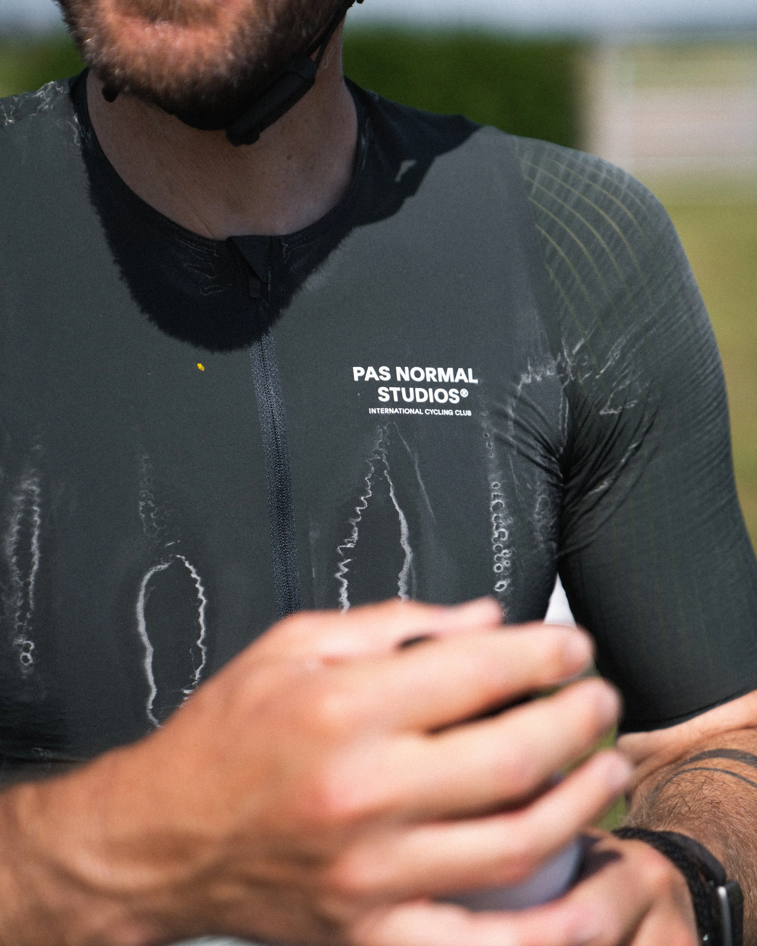 cyclist-salt-stains-jersey-long-ride.jpg