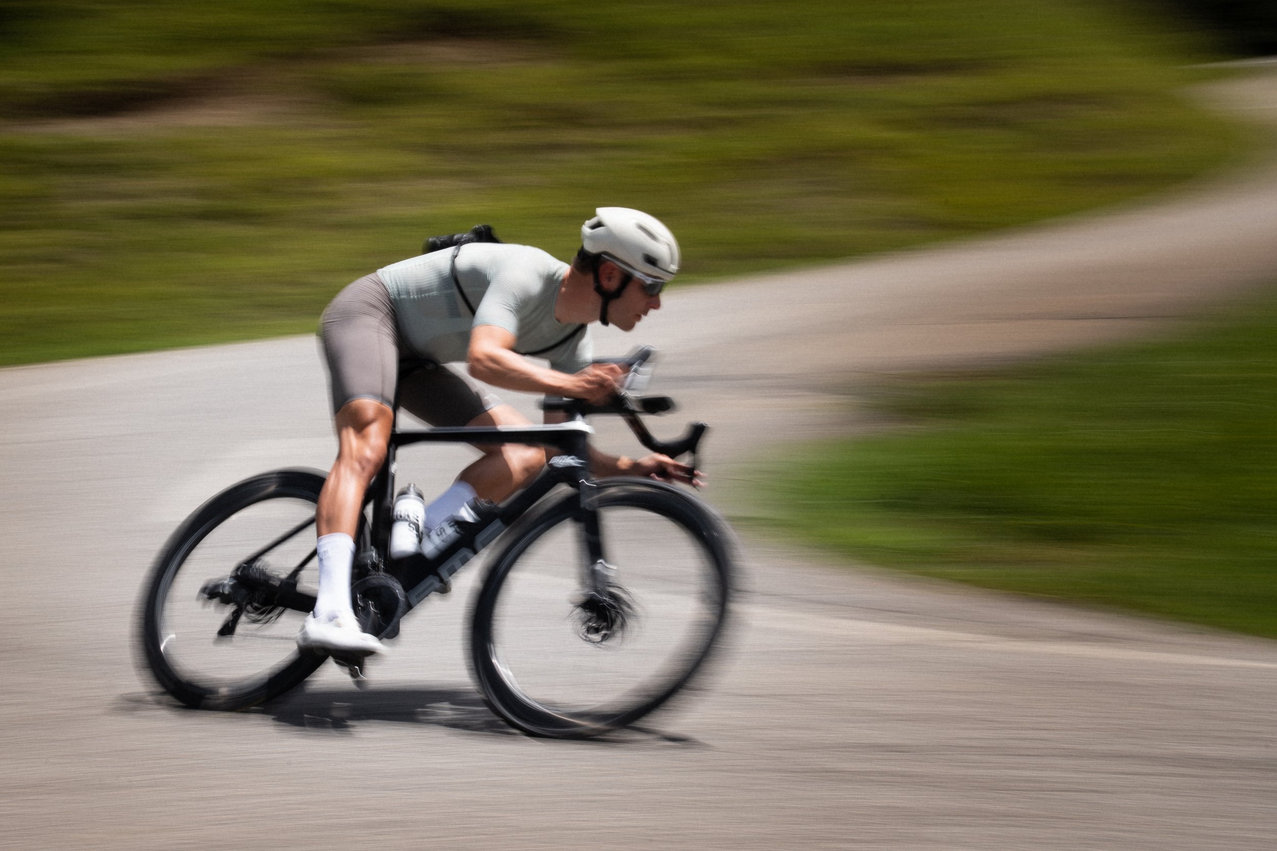 road cyclist let eyes guide his line