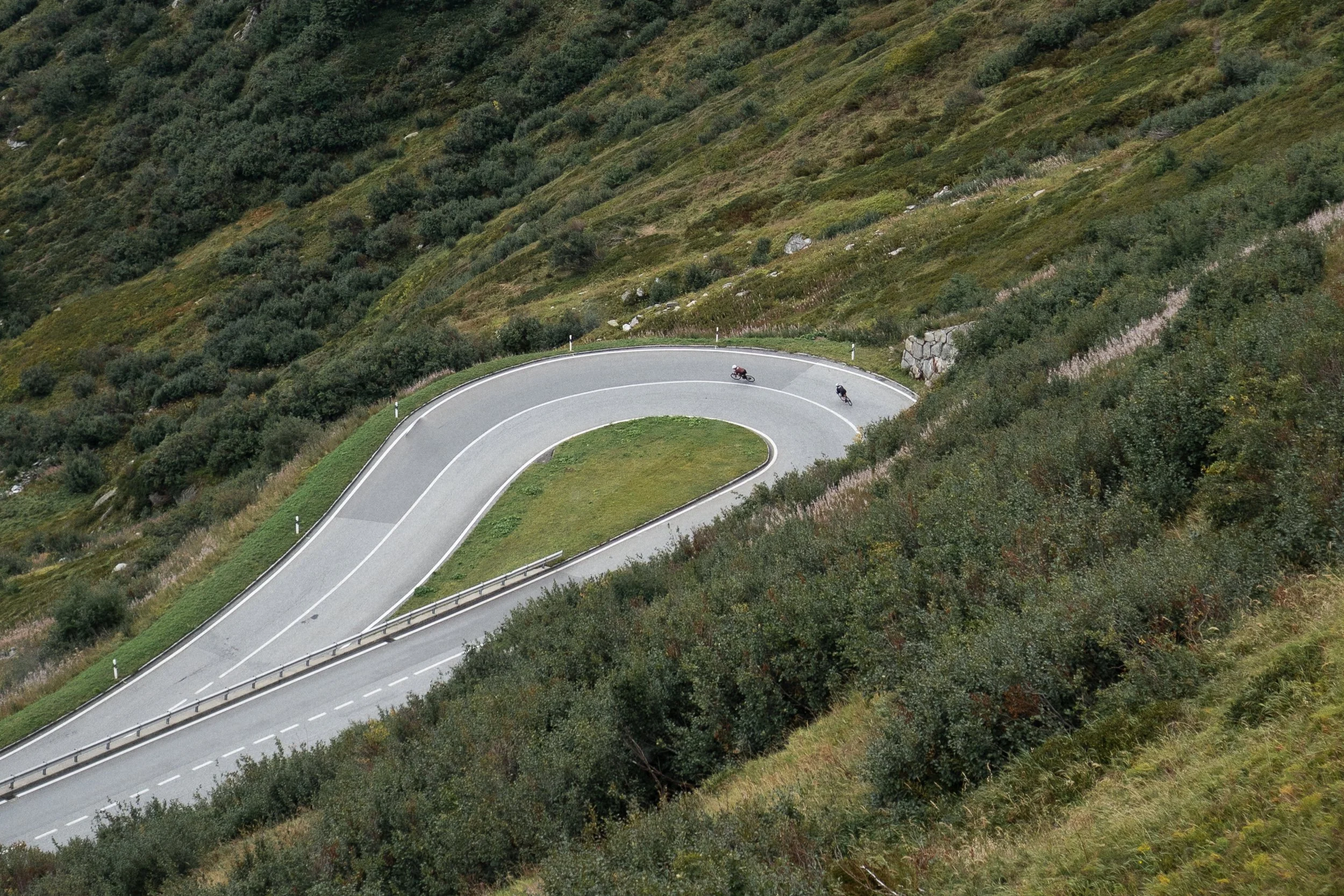 never cross the middle line while descending