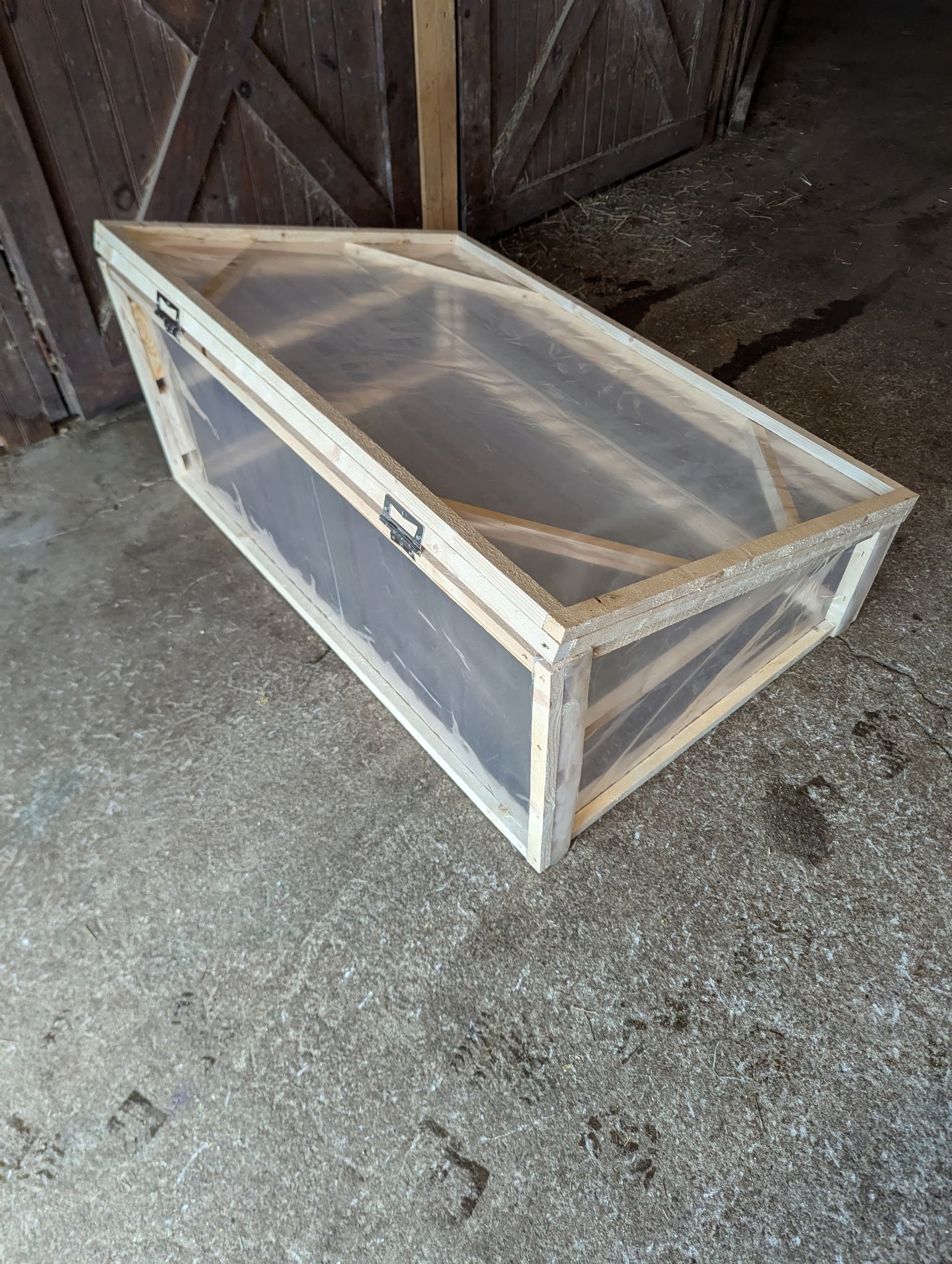 cold frame with hinges.jpg
