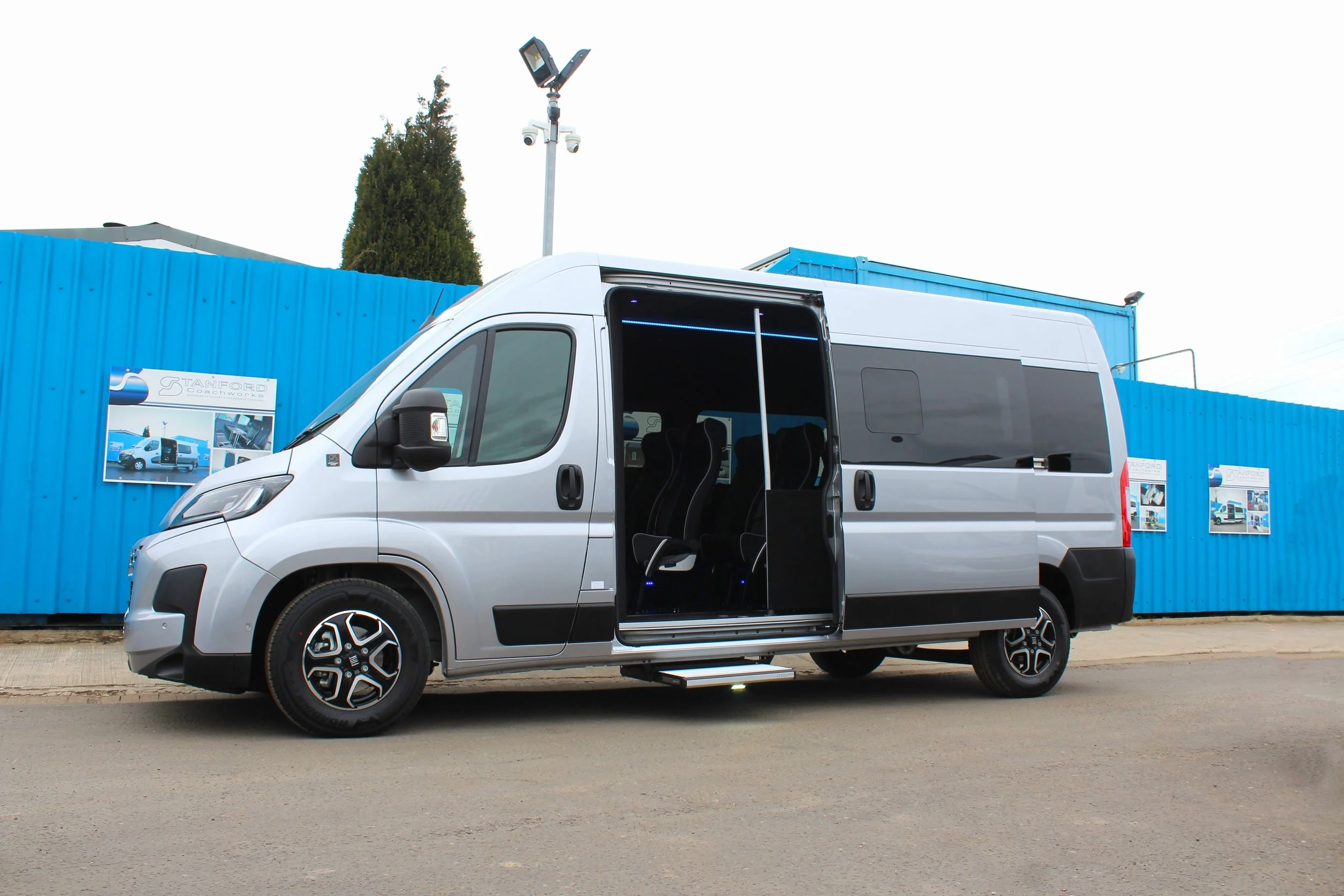 A Luxury Fiat Ducato Minibus for Prompt Taxis