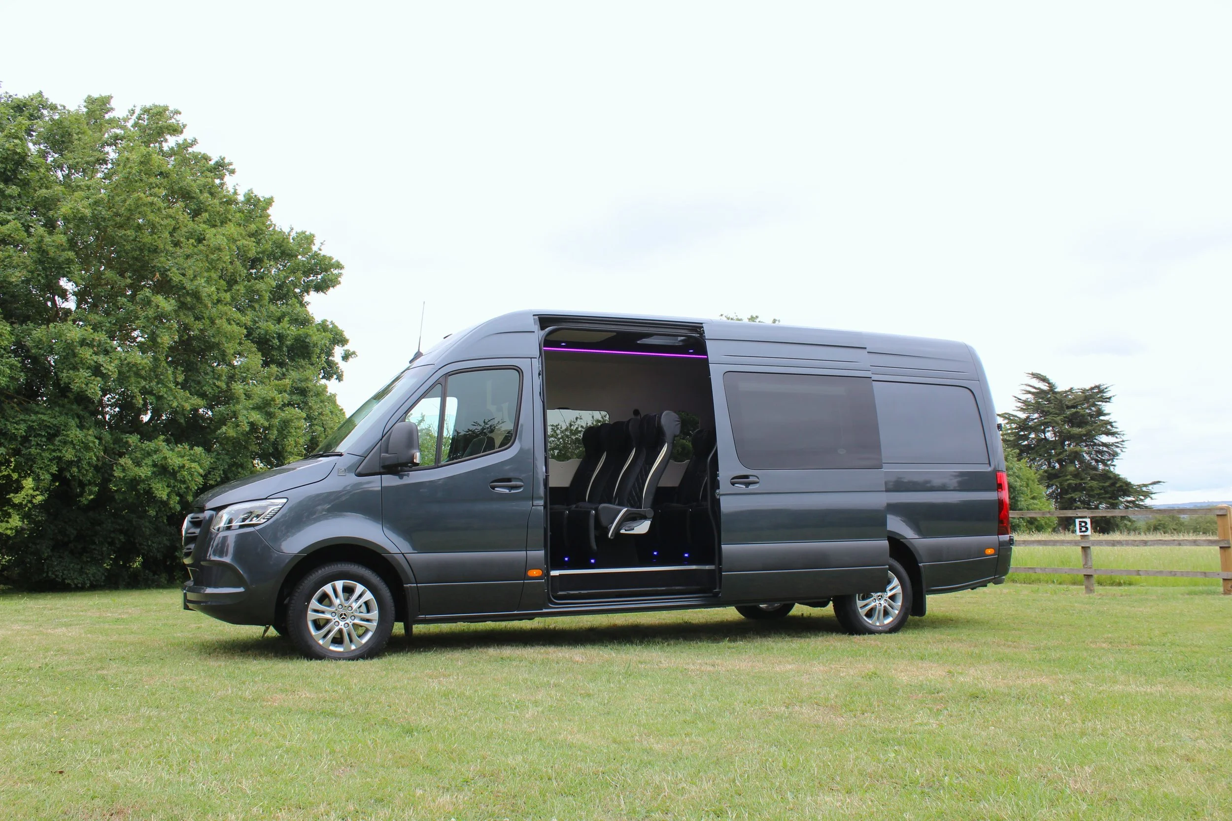 Another Jet Class Splitter for Band Van Hire