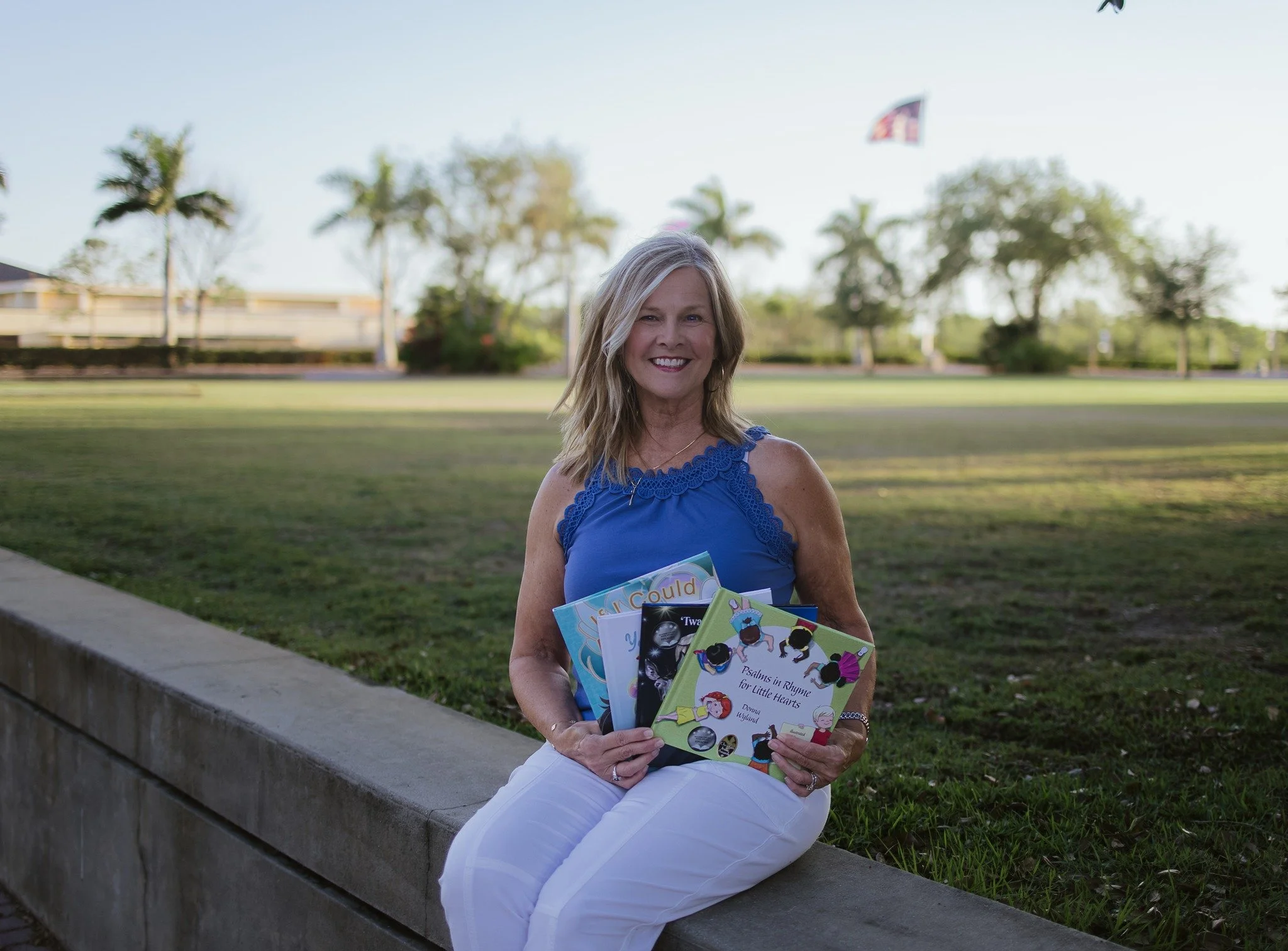 Readers have big feelings! Which book tugged at your heart for the first time?

#Christianauthorsofinstagram #bookloversofinstagram #ask #donnawyland