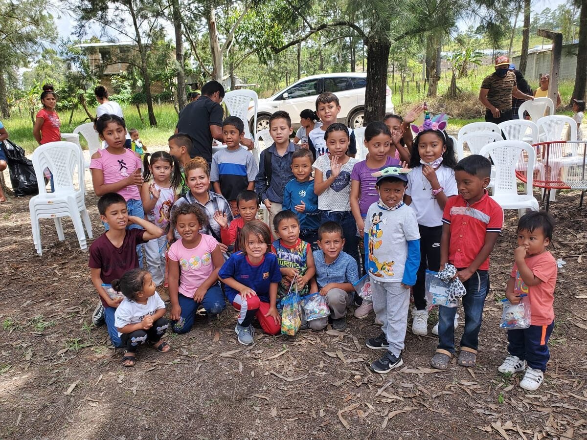 ⁣Yesterday we had an amazing day celebrating children&rsquo;s day in Honduras! He hope to keep bringing joy to many more kids with your continued support!⠀
⠀
#childrensday #honduraschildrensday #childreninneed #pi&ntilde;ata #donationswelcome #donati