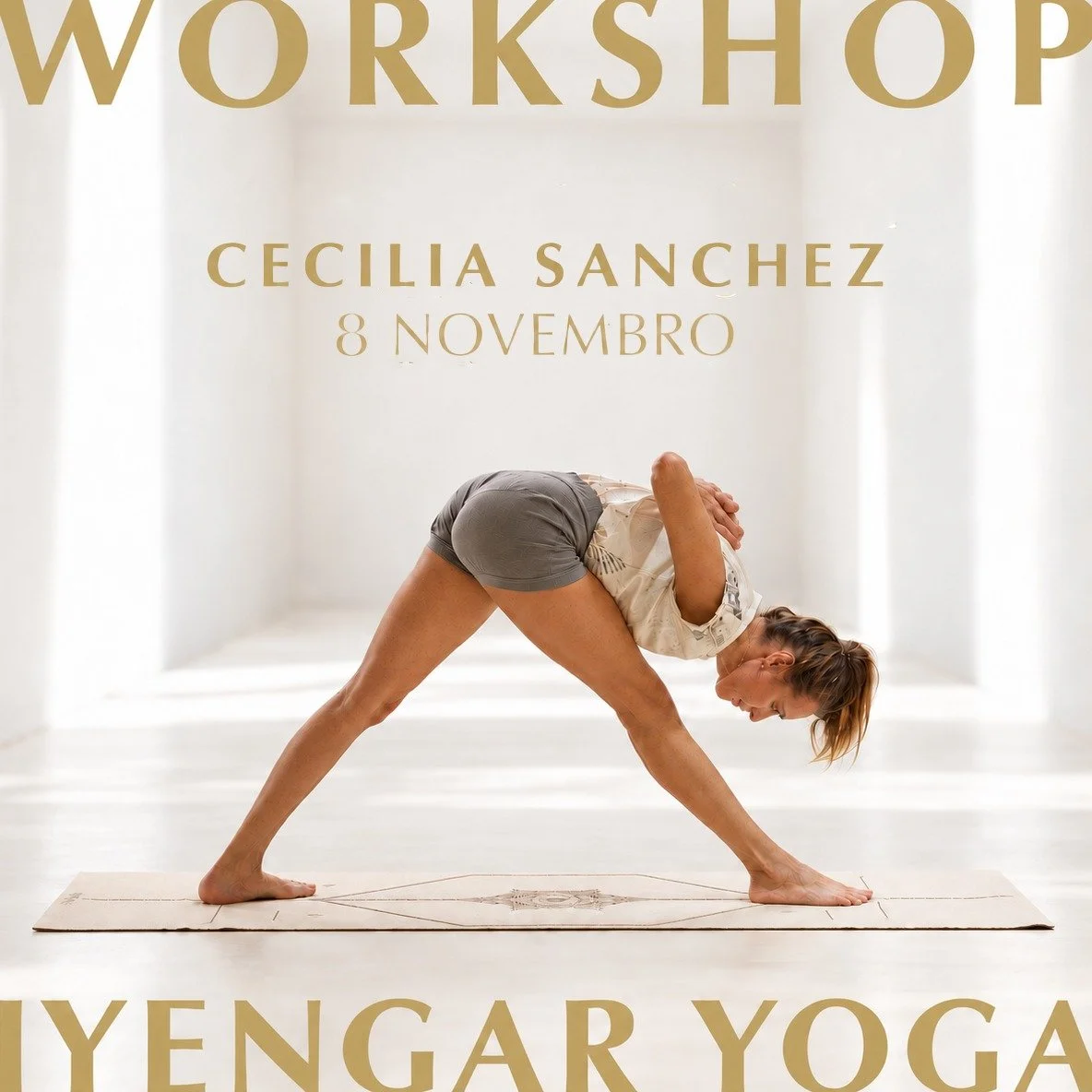 Cartaz do Workshop de Iyengar Yoga com Cecilia Sanchez a 8 de novembro: a professora em Parsvottanasana num estúdio branco