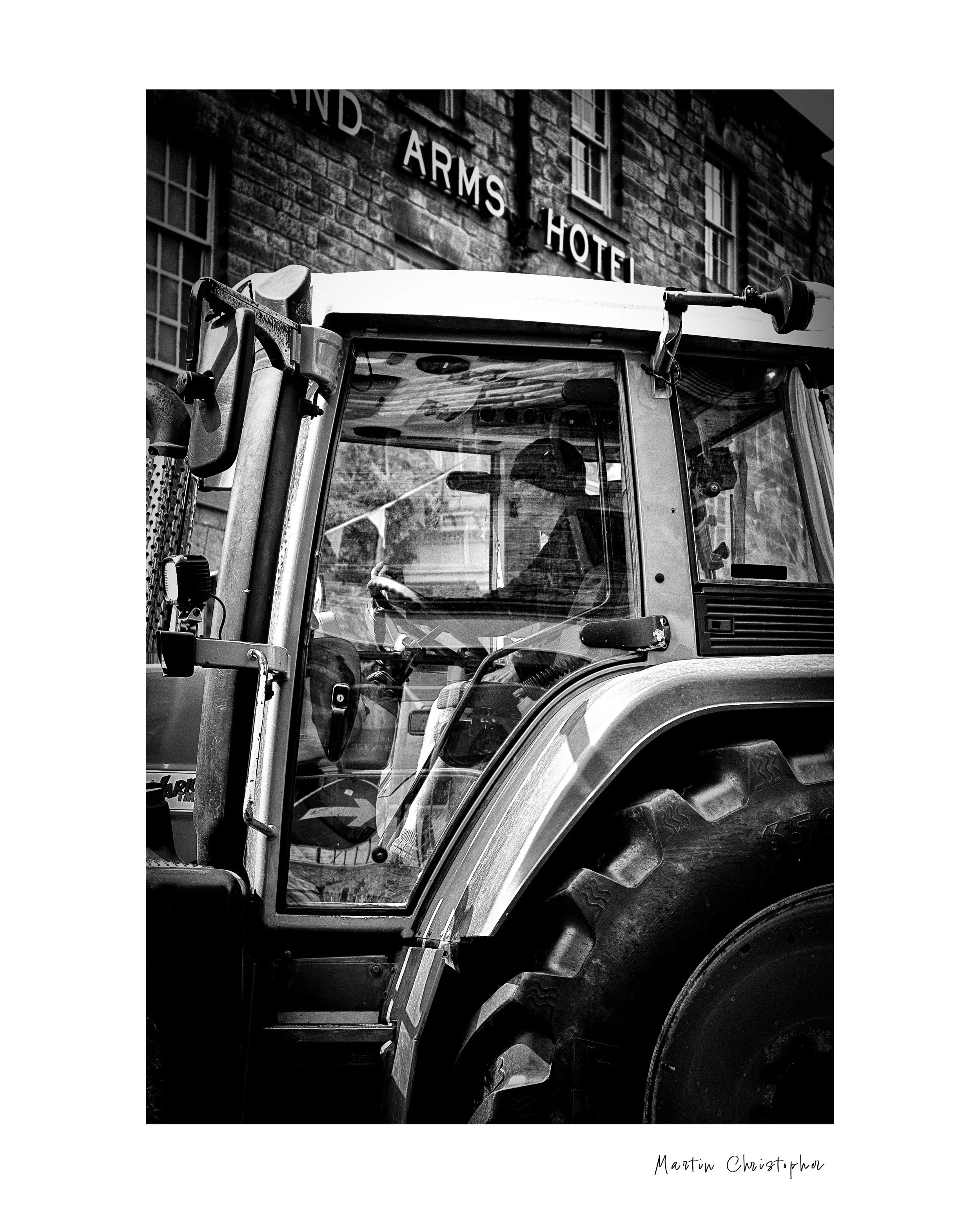 tractor3.jpg