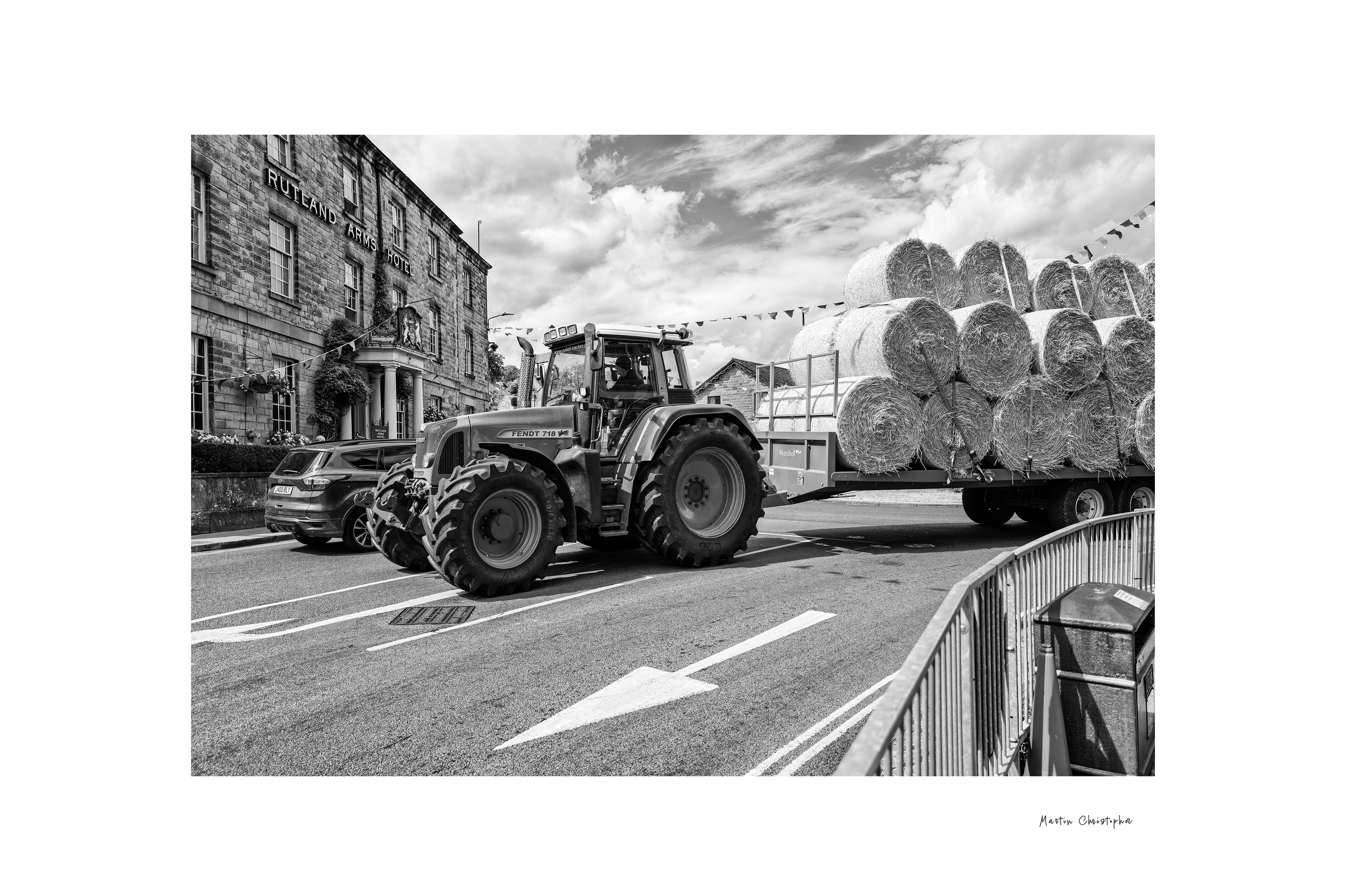 tractor2sm.png