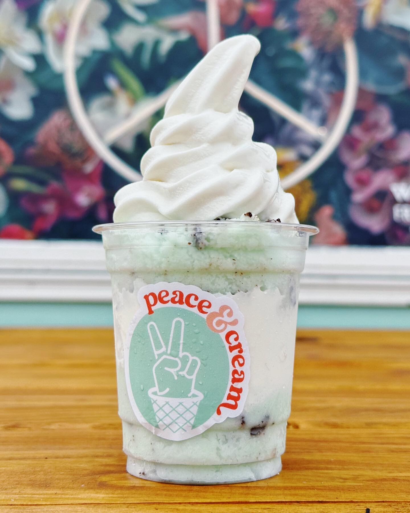 Just a reminder&hellip; @peaceandcreamshop &amp; @raggamuffinsurf are with us all weekend long ✨

Dive into some delightful handcraft Italian Ice &amp; soft serve treats &amp; browse Raggamuffin&rsquo;s pop-up shop &mdash; all while taking in the oce