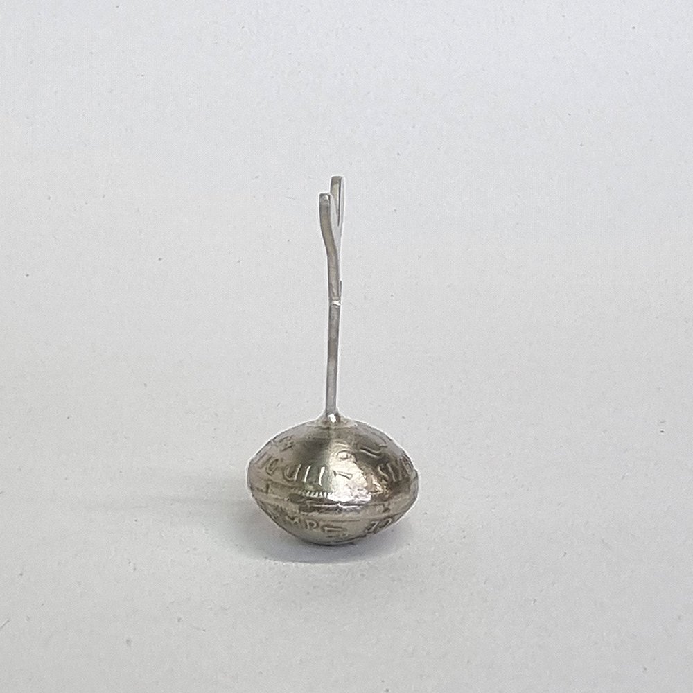 15 Sixpence Silver 1947 2.jpg