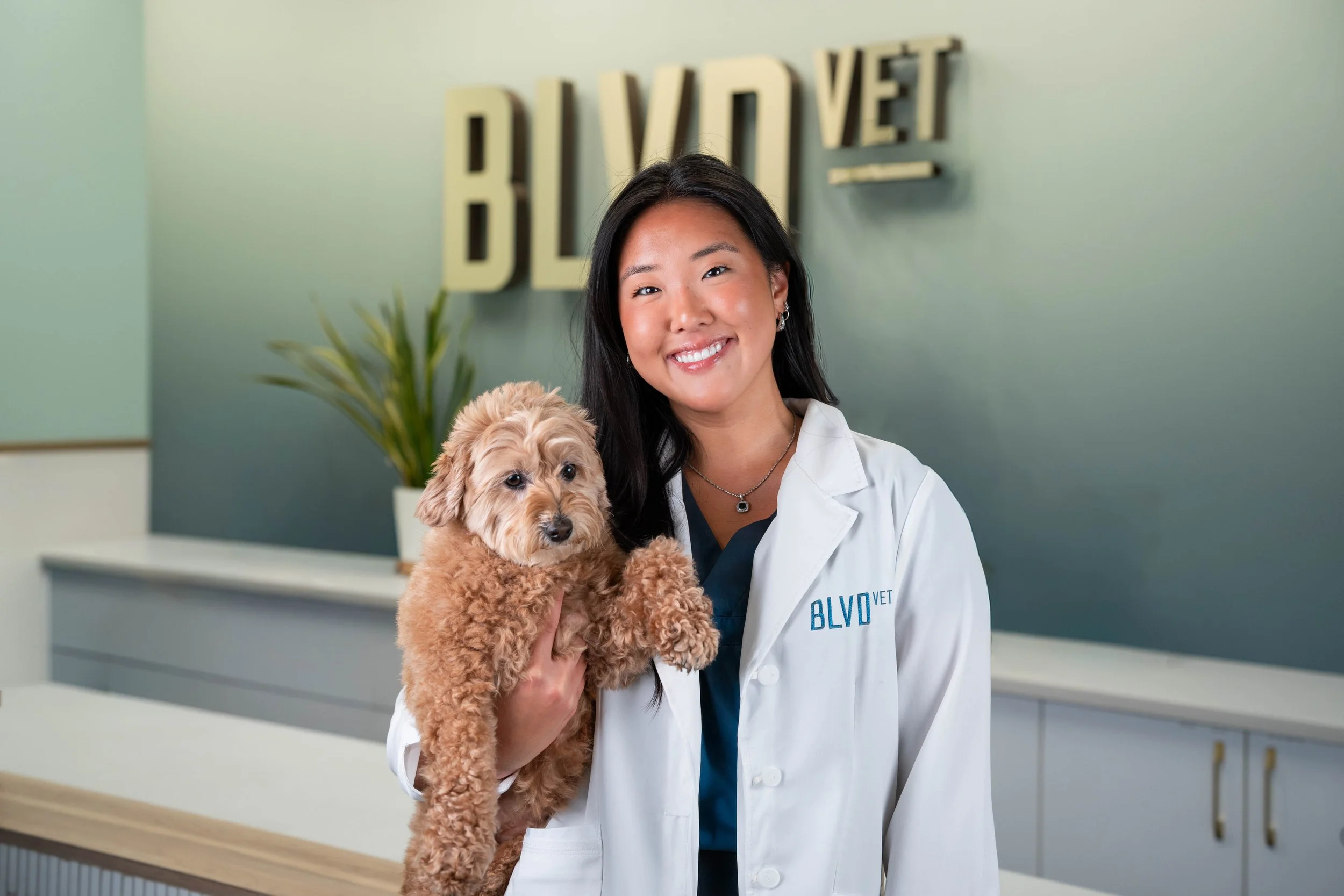 Dr. Euna Lee