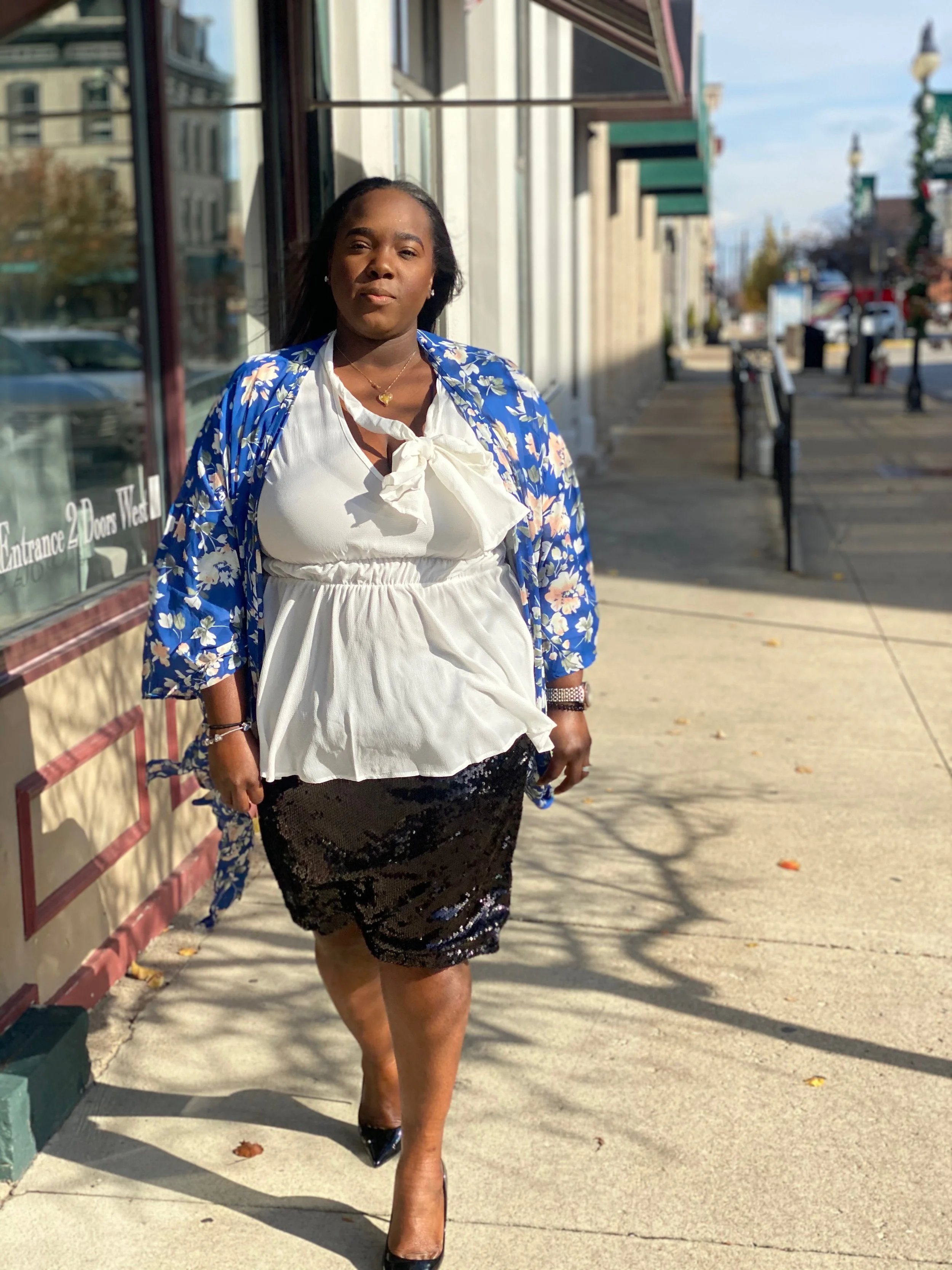 送料無料/プレゼント付♪ 新品Grace Class／SPACEプリントドレス