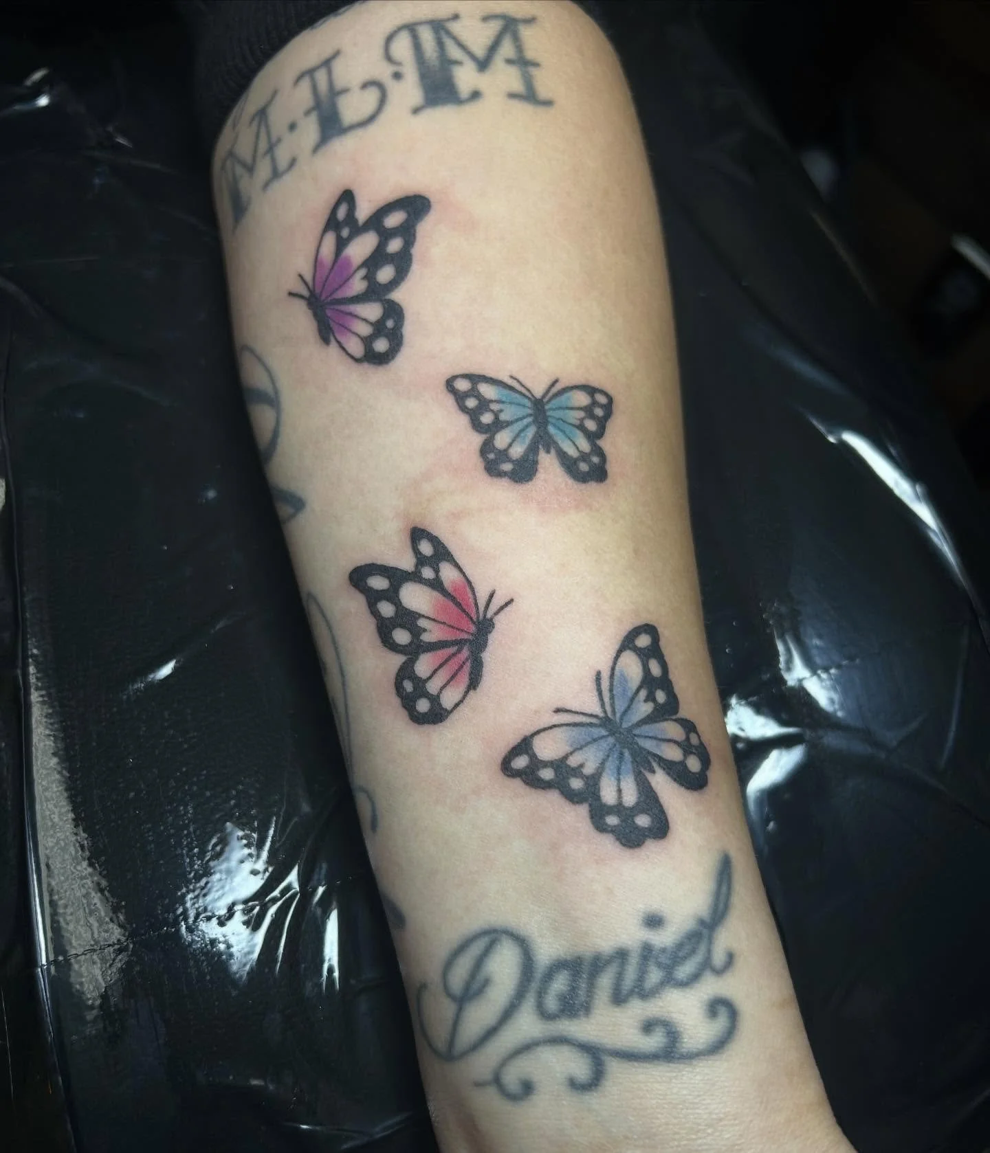 Itty bitty butterflies &hearts; thank you again! #queertattooartist #mitattooartist