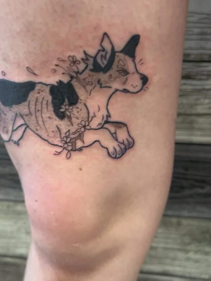 This fun little guy was hard to photograph but I wanted to show him off anyways!! thanks again! #mitattooartist #tattoos #queertattooartist