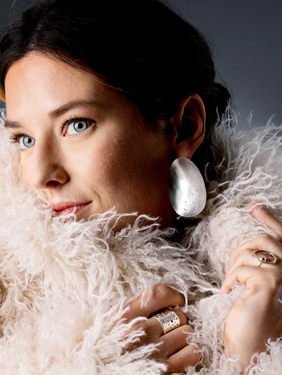 A shop full of cozy and bright, from big to little, soft to shiny, functional to fun. 
✨
Plus, our December hours have started. We are now open from 10-5 Wednesday - Sunday.
-
-
-
-
#smallbusiness #shopsmall #shopportlandmaine #shopmaine #portlandmai