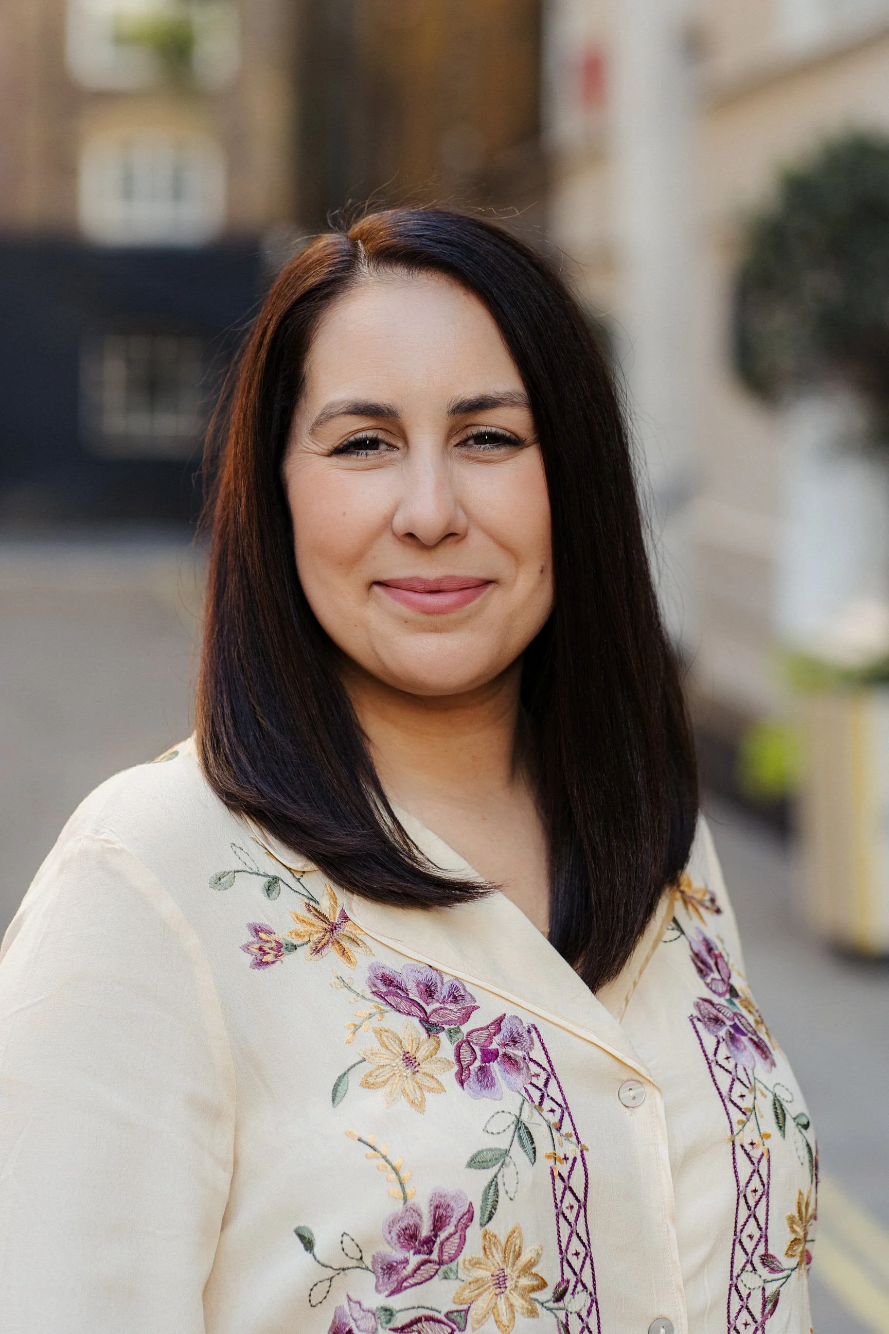 London Headshot Photographer - Corporate Headshots - Eva Slusarek_Daisy Network2025_00001.jpg