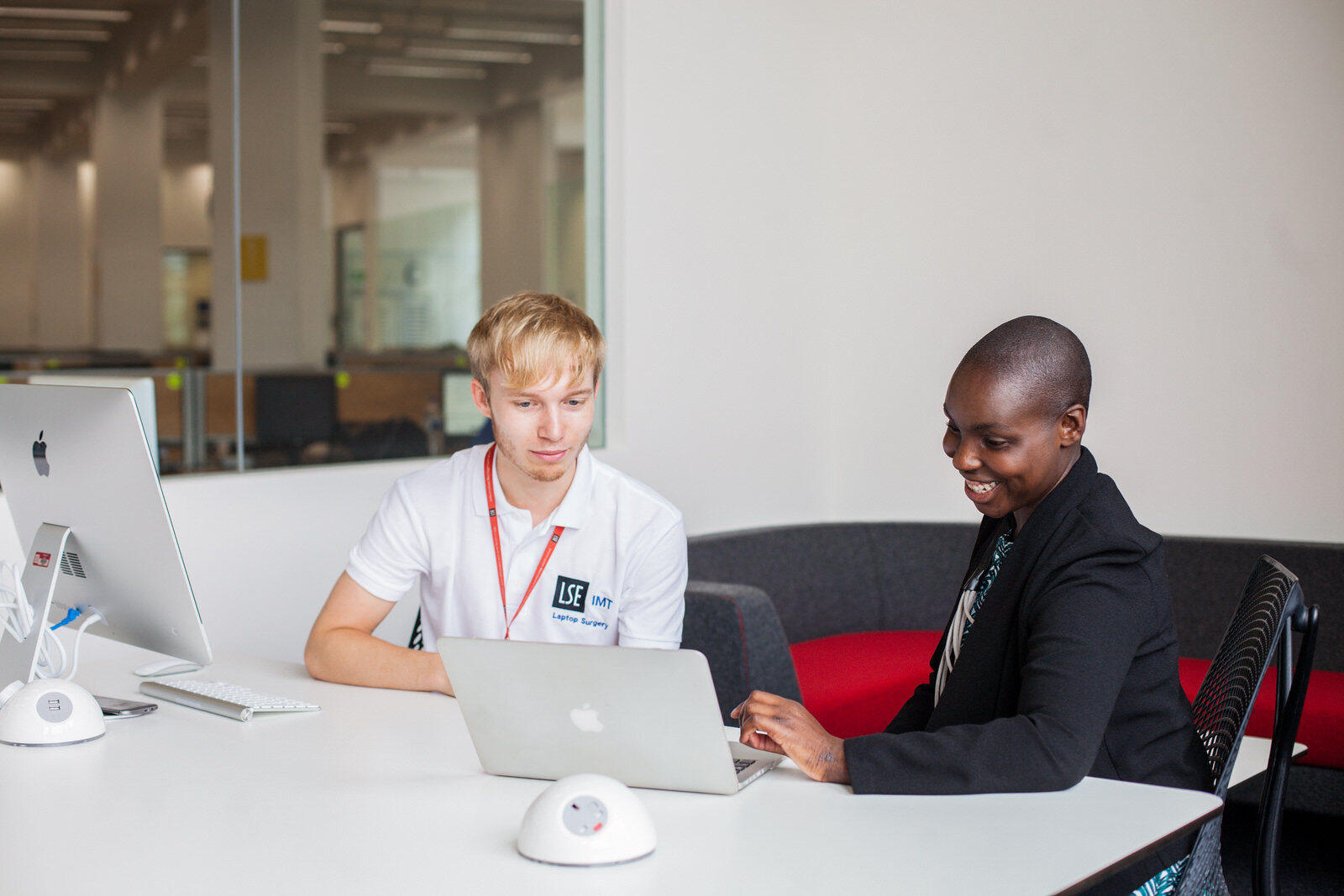 London_Commercial_Photographer_Eva_Slusarek_University_Photography_00011-small.jpg