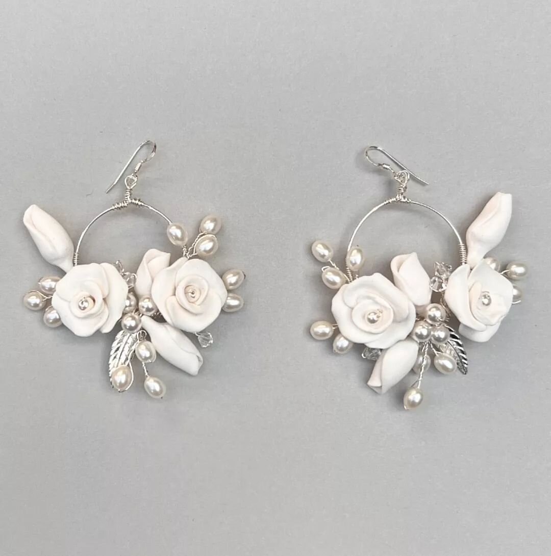 Absolutely loved the design process and creating these bespoke earrings for my bride getting married in Italy. 
Can't wait to show off the new earring collection coming in the new year.

#afshanshamasbride #bespokeearrings #bridalearrings #weddingear