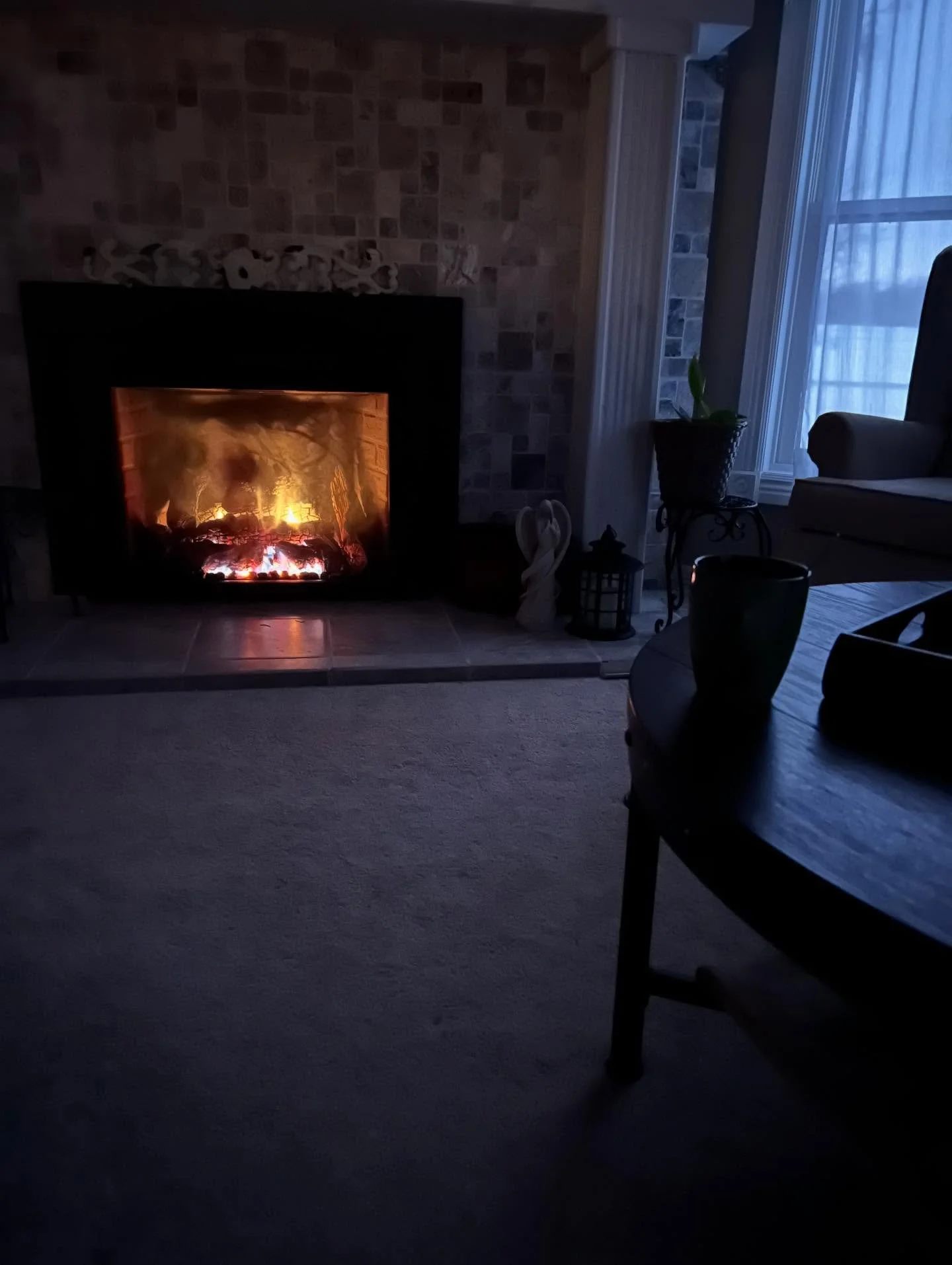 Welcome to Fun Fact Friday! From the Guinness Book of World Records: The heaviest whale ever was caught in the Southern Ocean on 20 March 1947. The female blue whale weighed 190 tonnes (418,878 lb) and measured 27.6 m (90 ft 6 in) long. #trivia #info