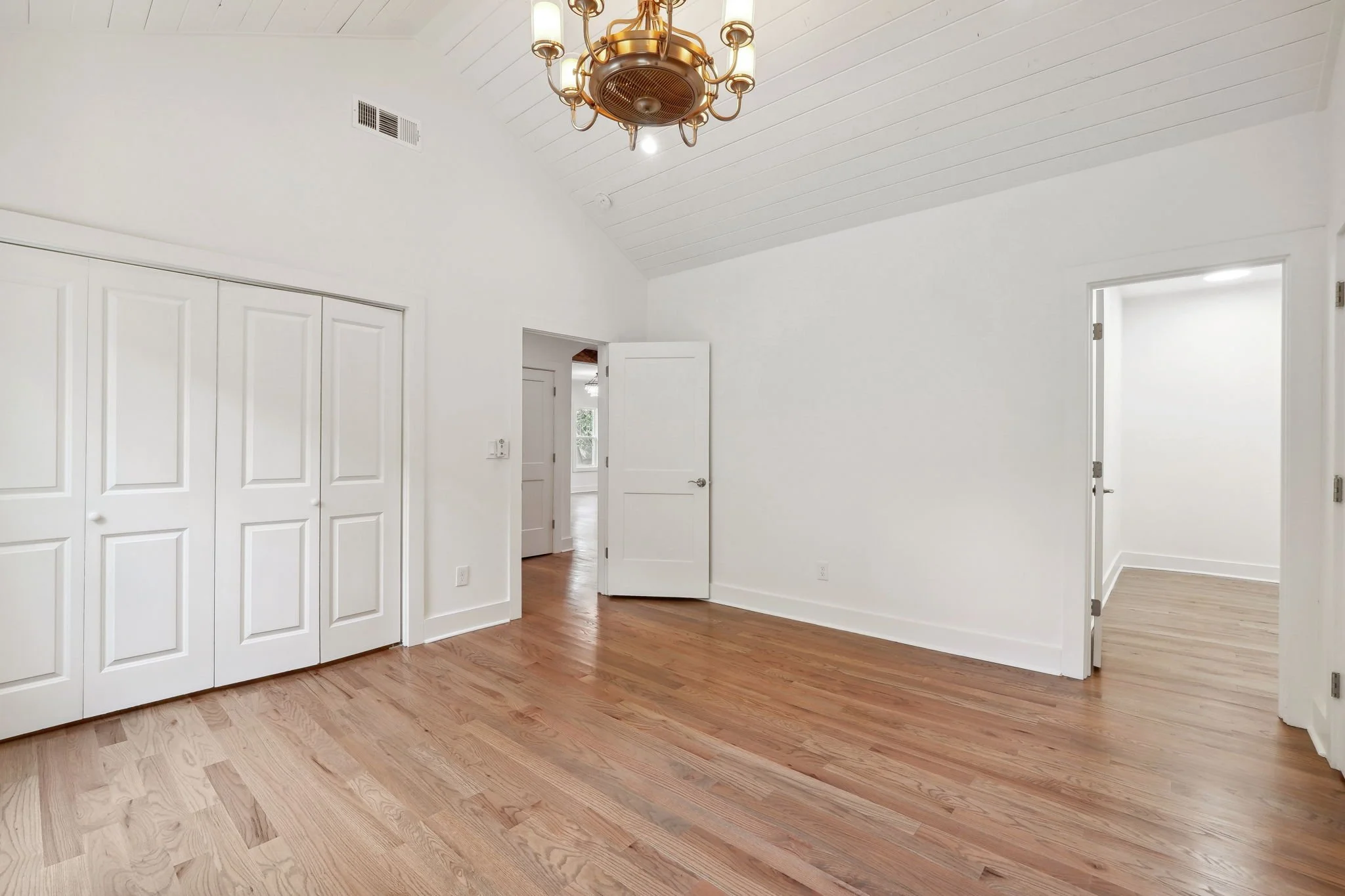 2812 Memorial Dr SE Atlanta GA-024.jpg