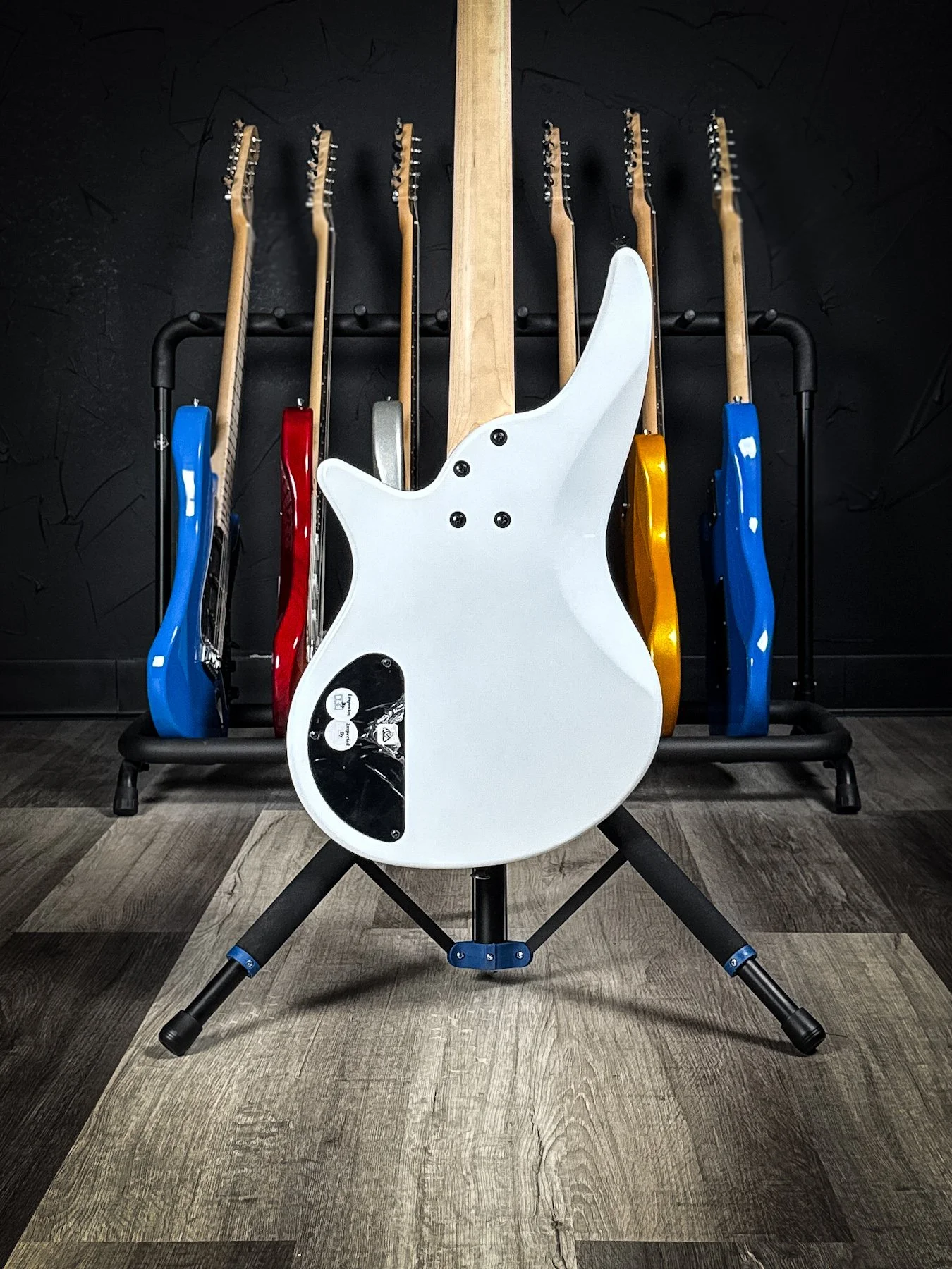 JACK-JS2-SNWHT-1.jpg